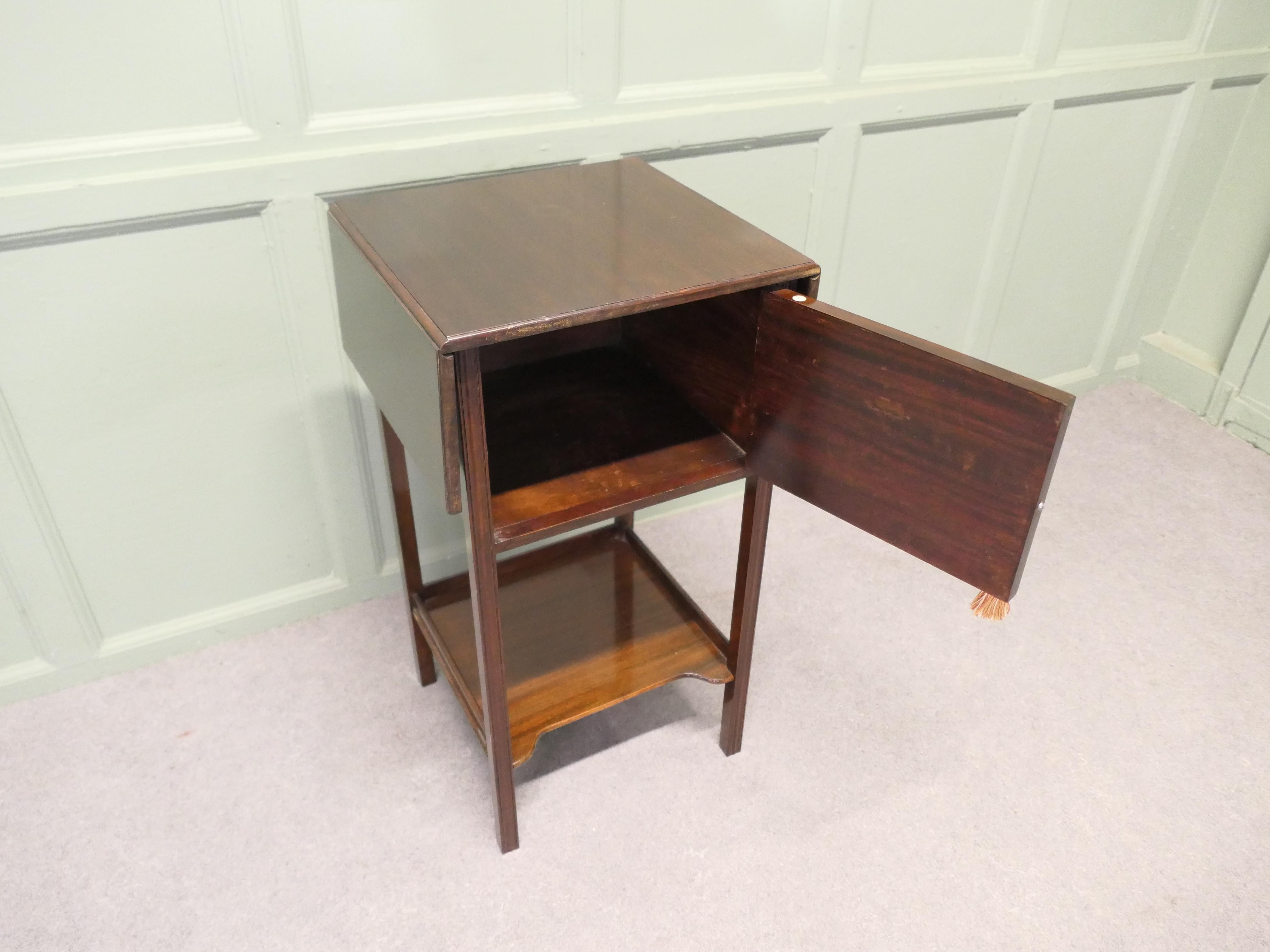 Mahogany Sofa Table by Heal & Son Ltd A fine piece For Sale 1