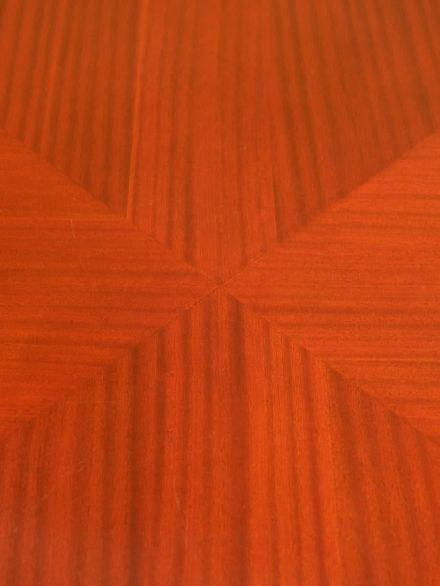 Quadratischer Mahagoni-Tisch „M“ Serie Lang, 80er Jahre, Philippe Starck für Driade Aleph (Ende des 20. Jahrhunderts) im Angebot