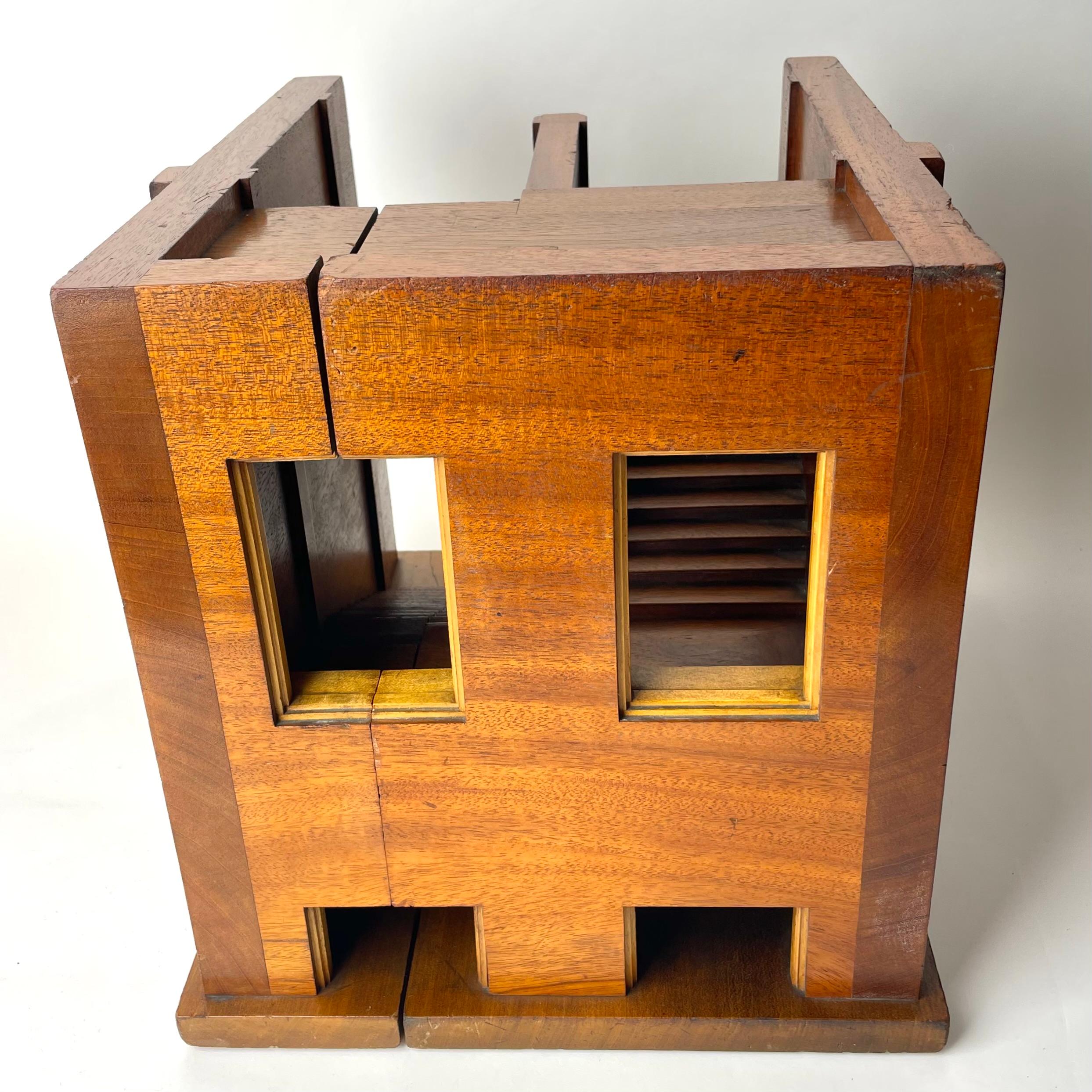Mahogany Staircase Section Architectural Model, Late 19th/Early 20th C England. For Sale 11