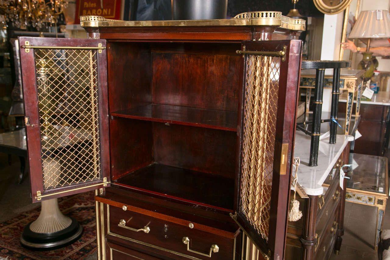 Maison Jansen, Louis XVI Style, Cabinet, Mahogany, Brass, Marble, France, 1940s In Good Condition For Sale In Stamford, CT