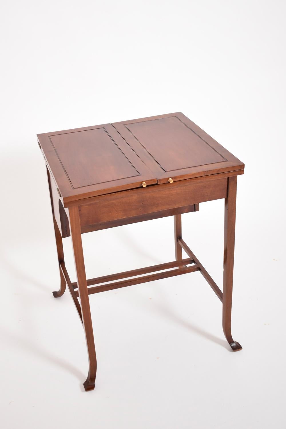English Mahogany system desk table, XIXth c. For Sale