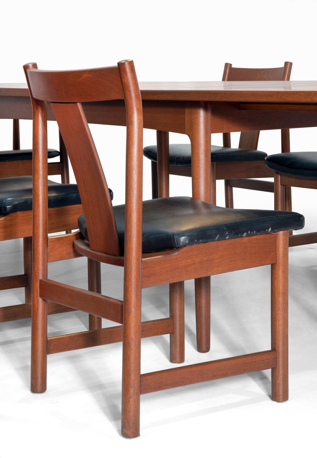 Henrik Worts Erik Worts Danish Mid-Century Modern Mahogany Table & Chairs For Sale 2
