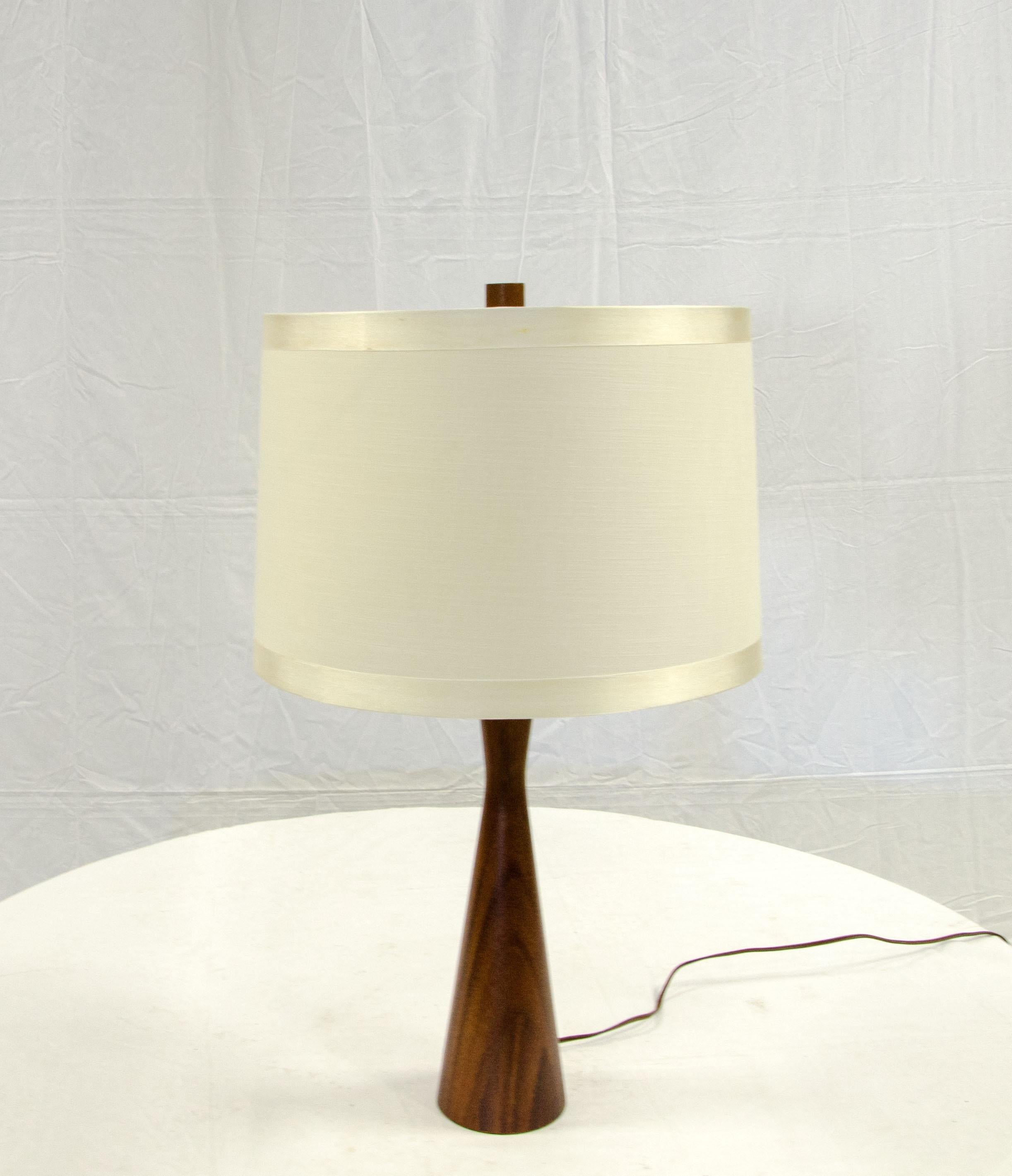 Mid-Century Modern Mahogany Table Lamp For Sale