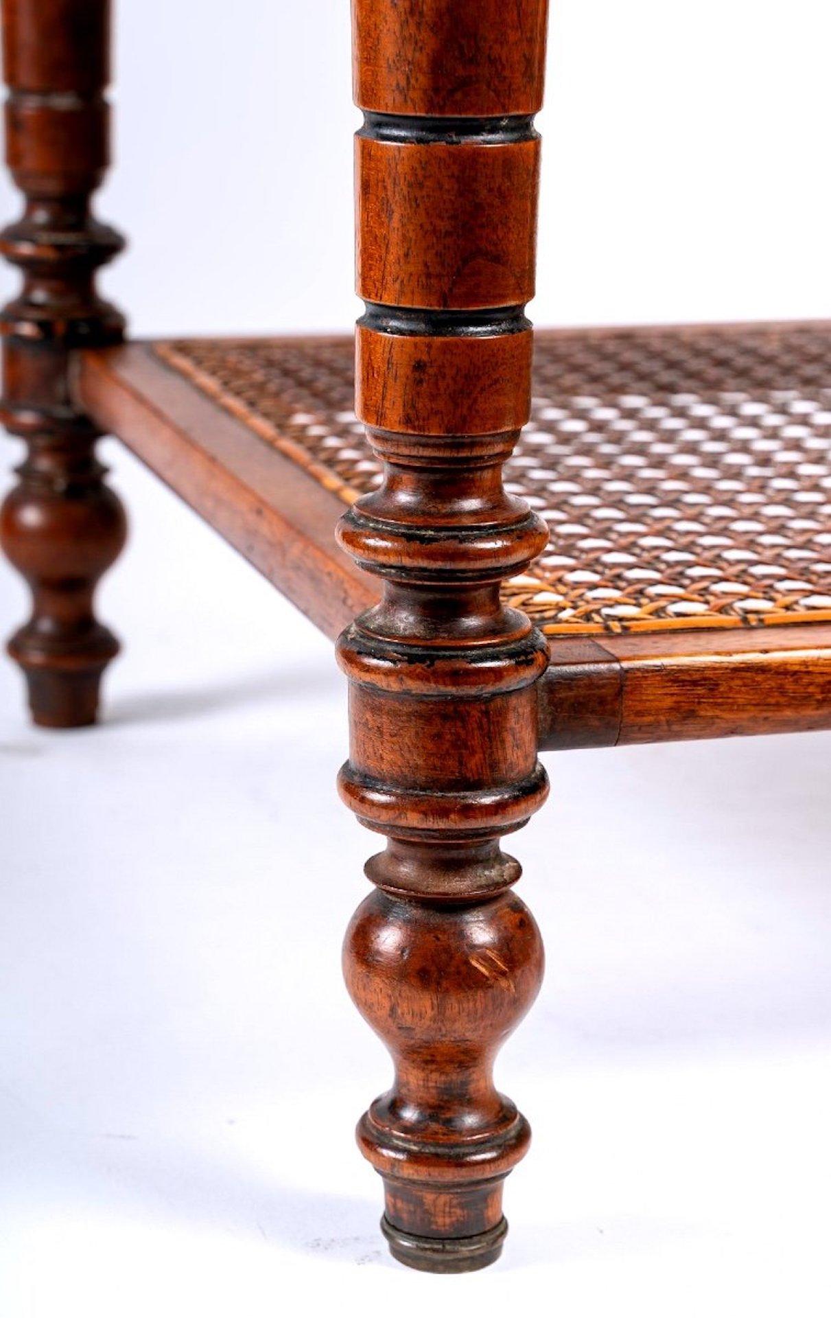 Mahogany table - pedestal table with shutters - 19th Century  In Good Condition In Saint-Ouen, FR