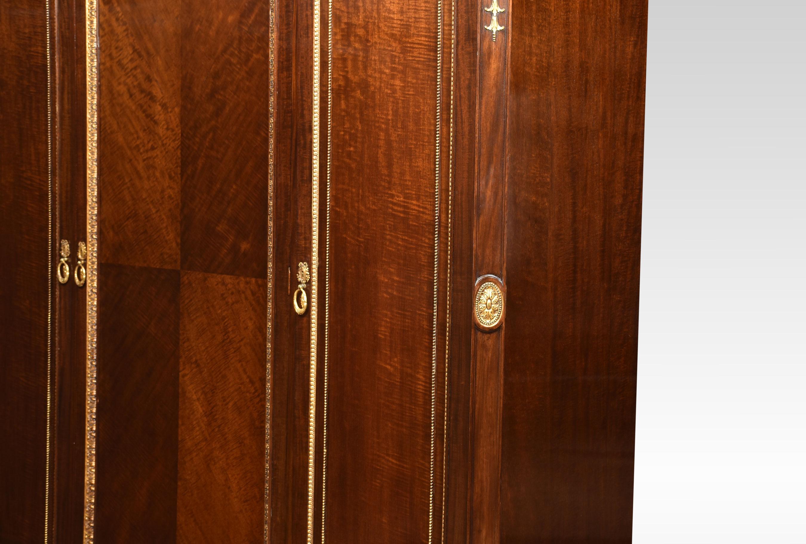 Mahogany Three-Door Compactum Wardrobe 4