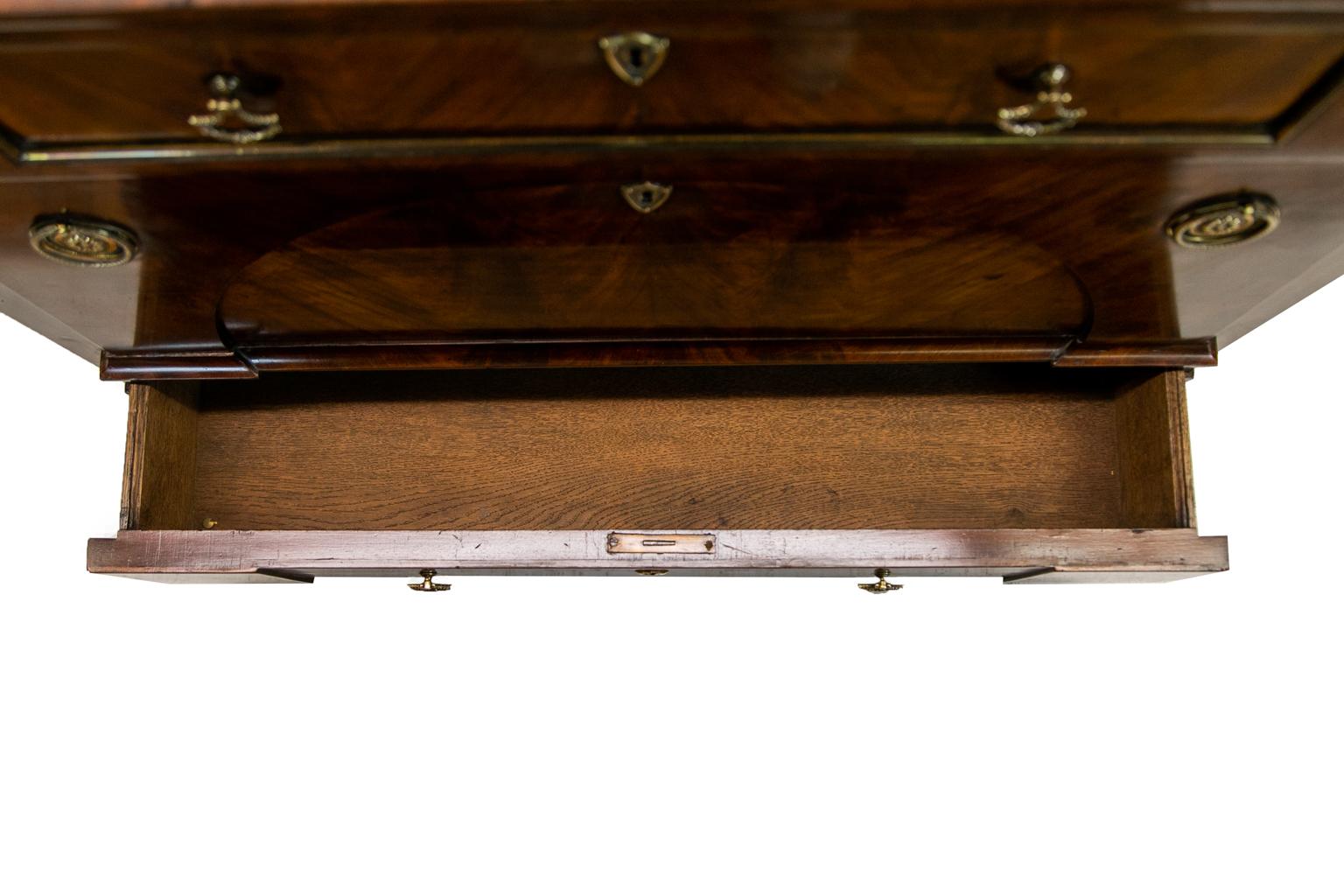 Mahogany Three-Drawer Biedermeier Chest In Good Condition For Sale In Wilson, NC