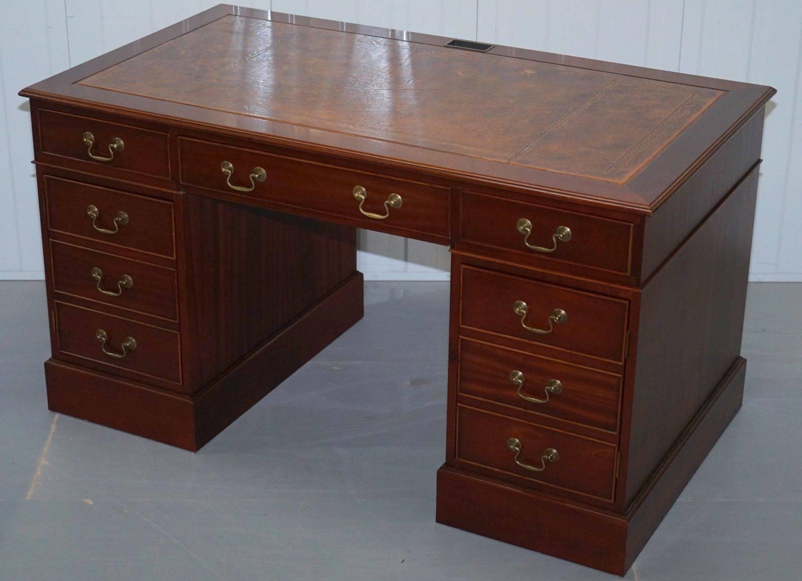 Hardwood Twin Pedestal Partner Desk Leather Top Designed to House Computer For Sale 4