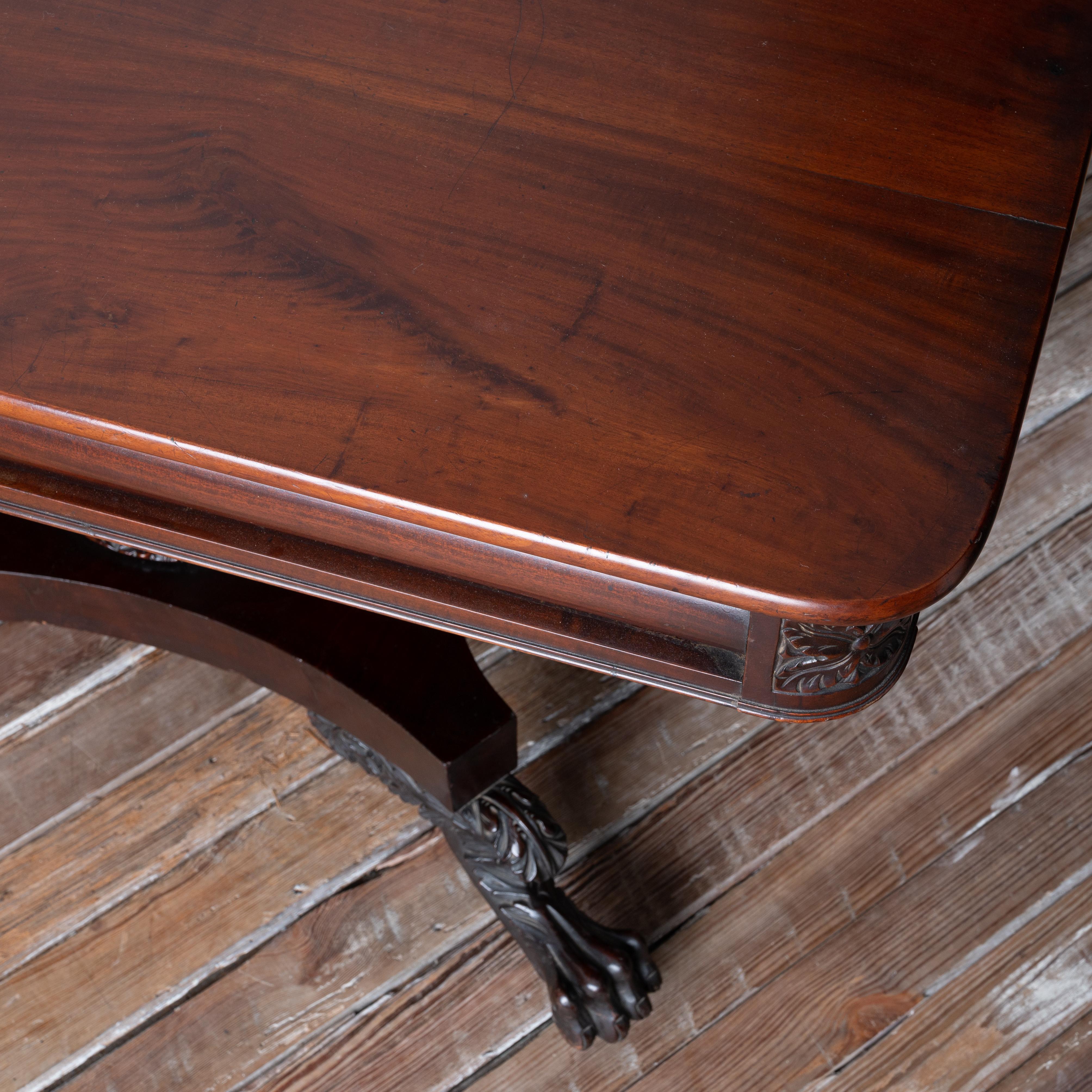 Mahogany Two-Part Dining Table, Philadelphia, c.1830 For Sale 6