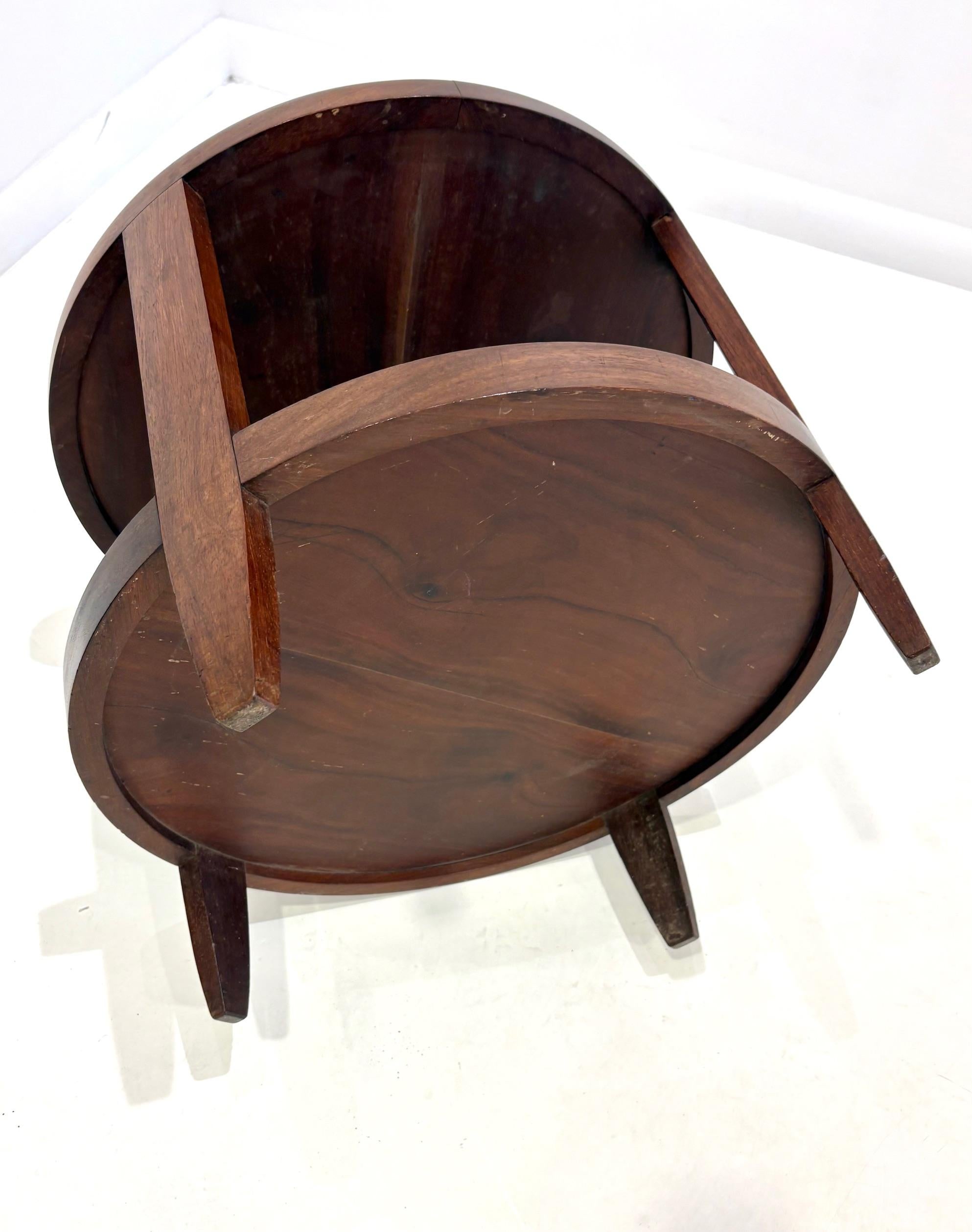 Table d'appoint circulaire à deux niveaux en acajou par Louis Majorelle en vente 4