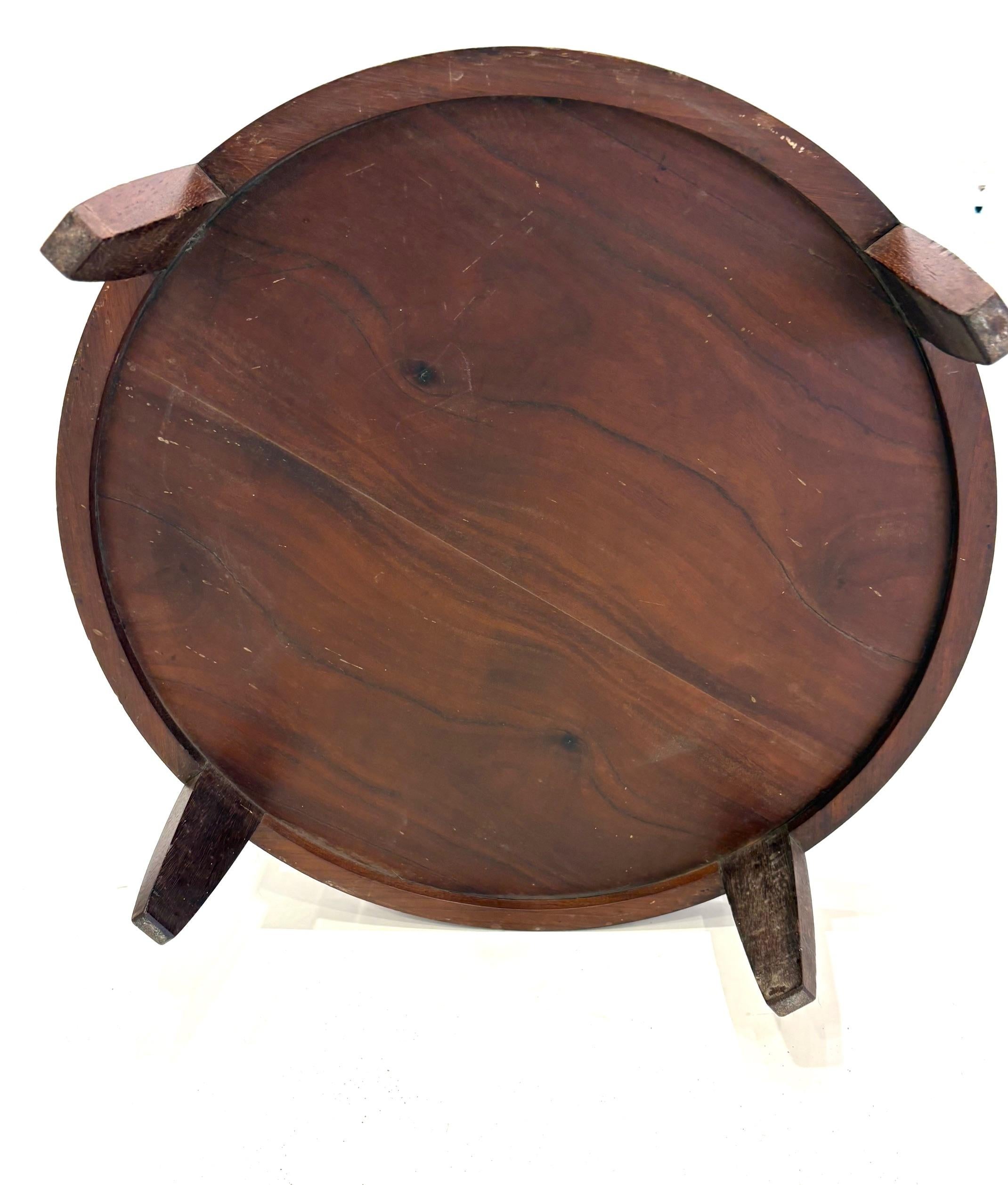Table d'appoint circulaire à deux niveaux en acajou par Louis Majorelle en vente 6