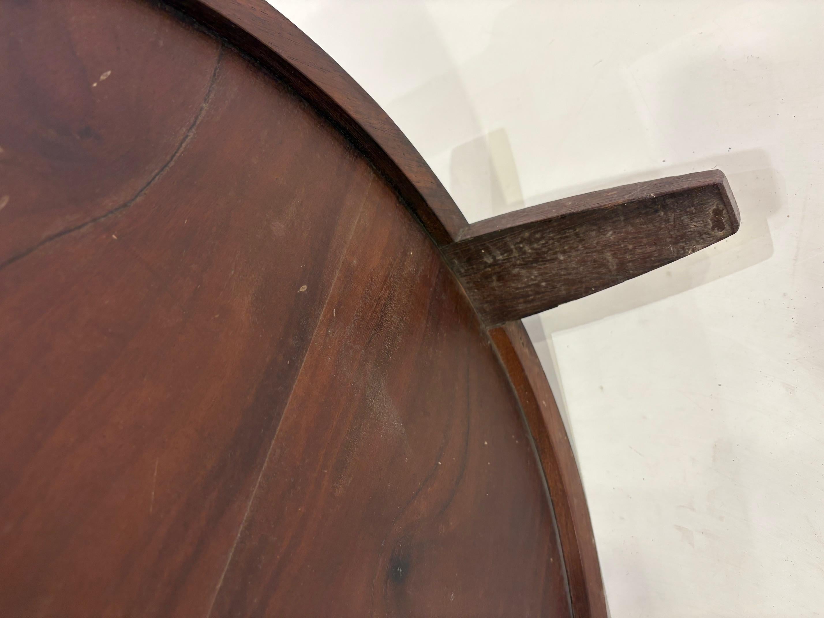 Table d'appoint circulaire à deux niveaux en acajou par Louis Majorelle en vente 7
