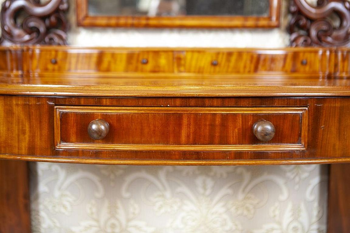 Élégante table de toilette en acajou brun clair de la fin du XIXe siècle en vente 4