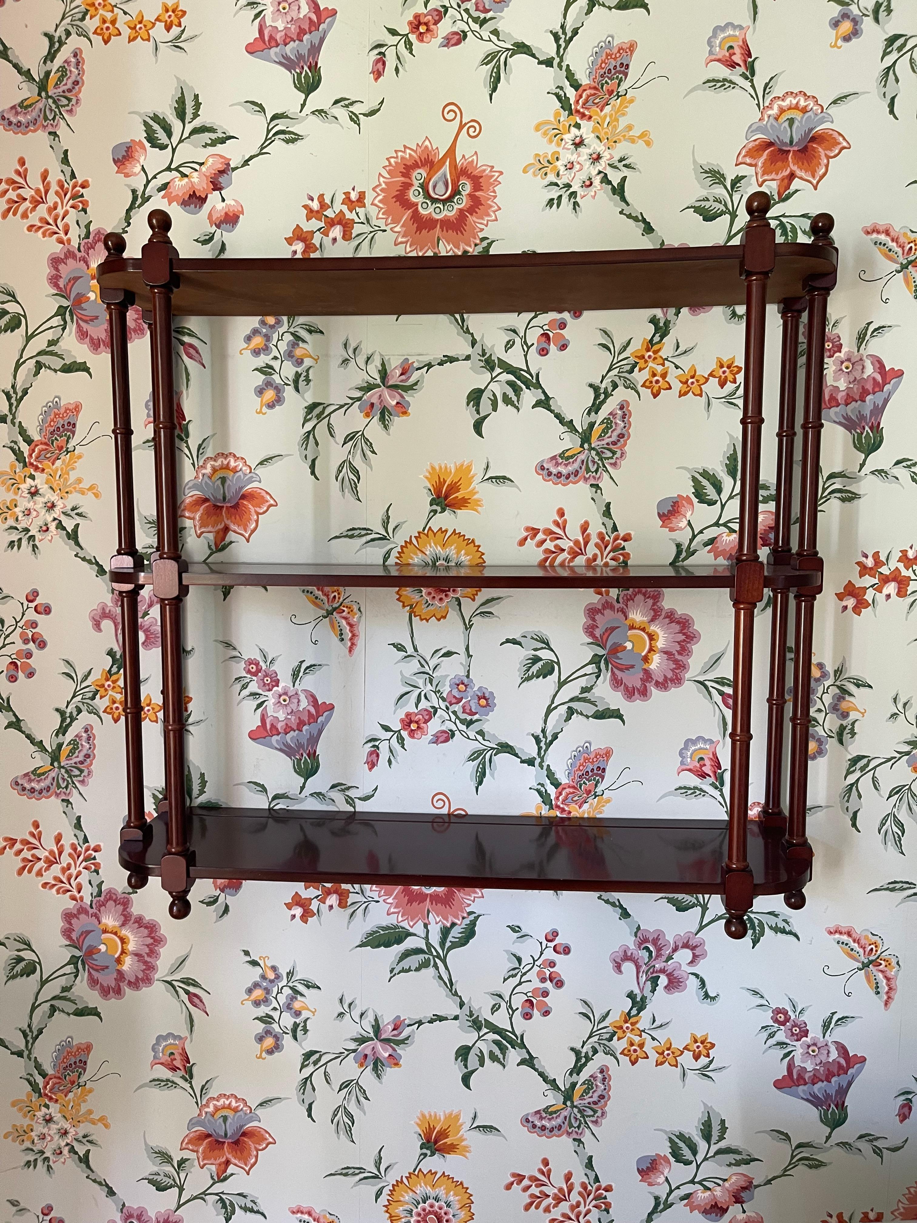 Vintage Mahogany Wall Shelf Display For Sale 1