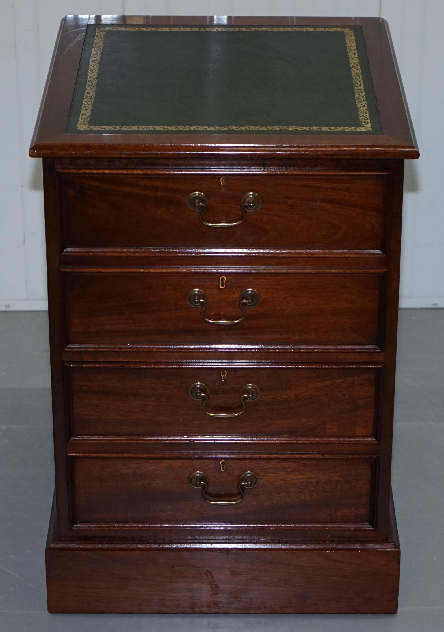 We are delighted to offer for sale this lovely mahogany with green leather writing surface filing cabinet

I have the matching desk for this filing cabinet listed under my other items

The green leather writing surface is gold tooled and it has