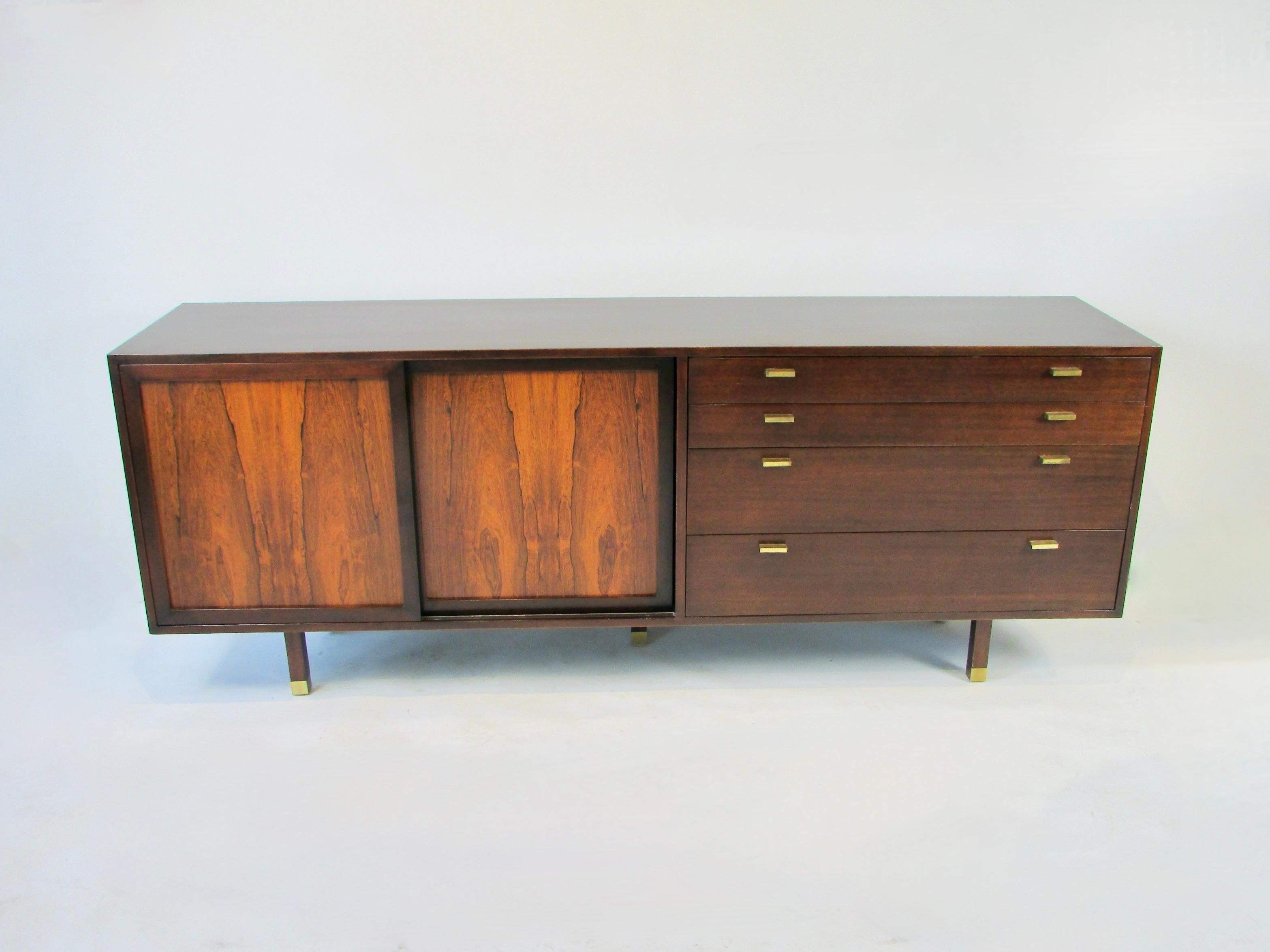 Harvey Probber Mahogany Credenza With sliding Rosewood Doors and Drawers In Good Condition For Sale In Ferndale, MI