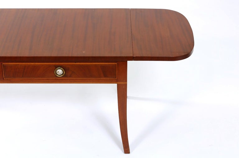 Mahogany Wood Drop Leaf Coffee / Cocktail Table For Sale at 1stDibs