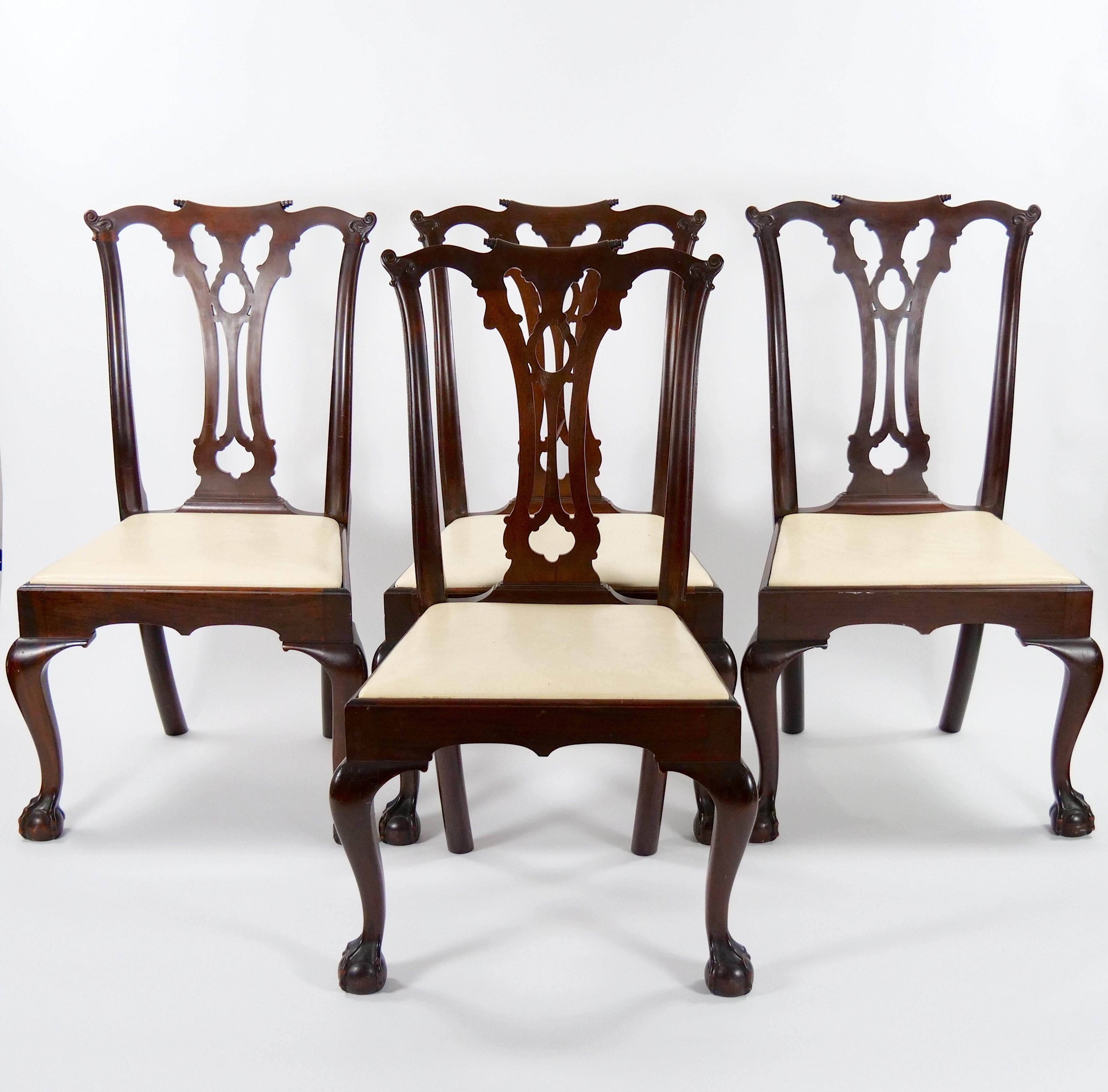 European Mahogany Wood Framed (8) Chippendale Style Dining Chairs For Sale