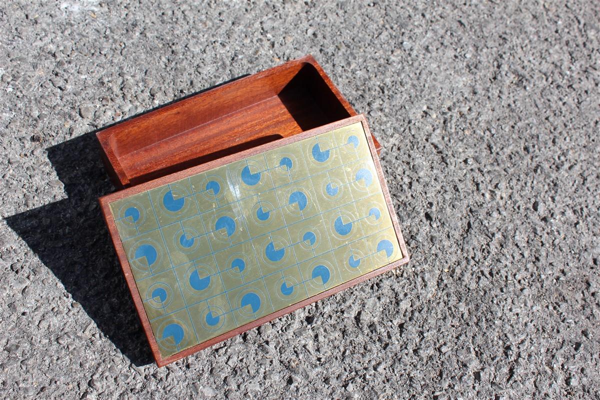 Mahogany Wood Tobacco Box with Golden and Blue Brass Lid, 1970 In Good Condition For Sale In Palermo, Sicily