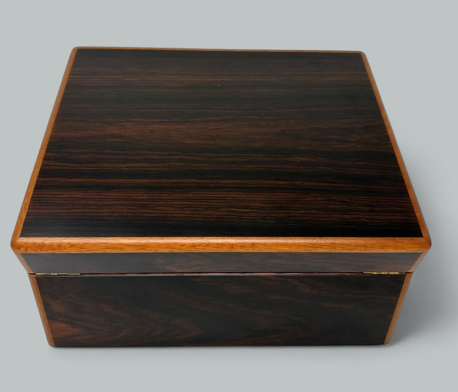 Madera de Caoba Caja Cofre Joyero Vintage Hecho a Mano Manning of Ireland Irlandés Nuevo 3
