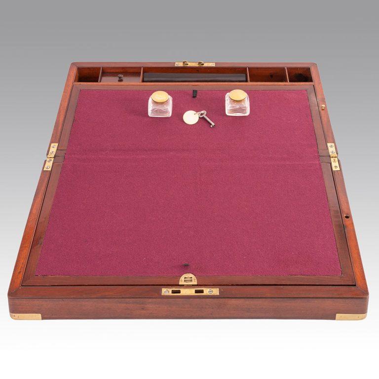 Mahogany Writing Slope from the Mid 19th Century For Sale 3