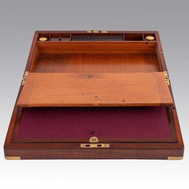 Mahogany Writing Slope from the Mid 19th Century For Sale 2