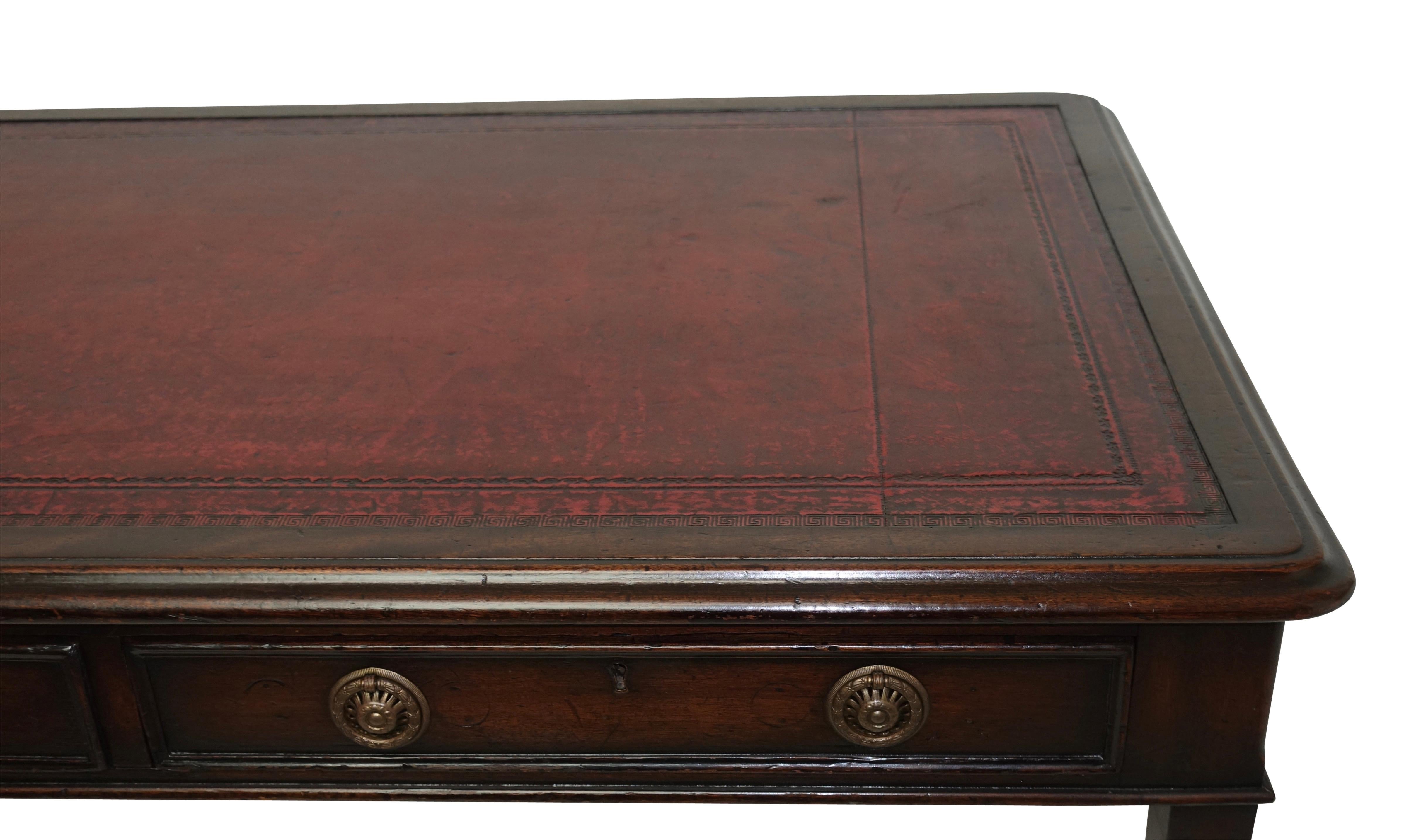 Mahogany Writing Table Desk with Red Leather Top, English, circa 1830 In Good Condition In San Francisco, CA