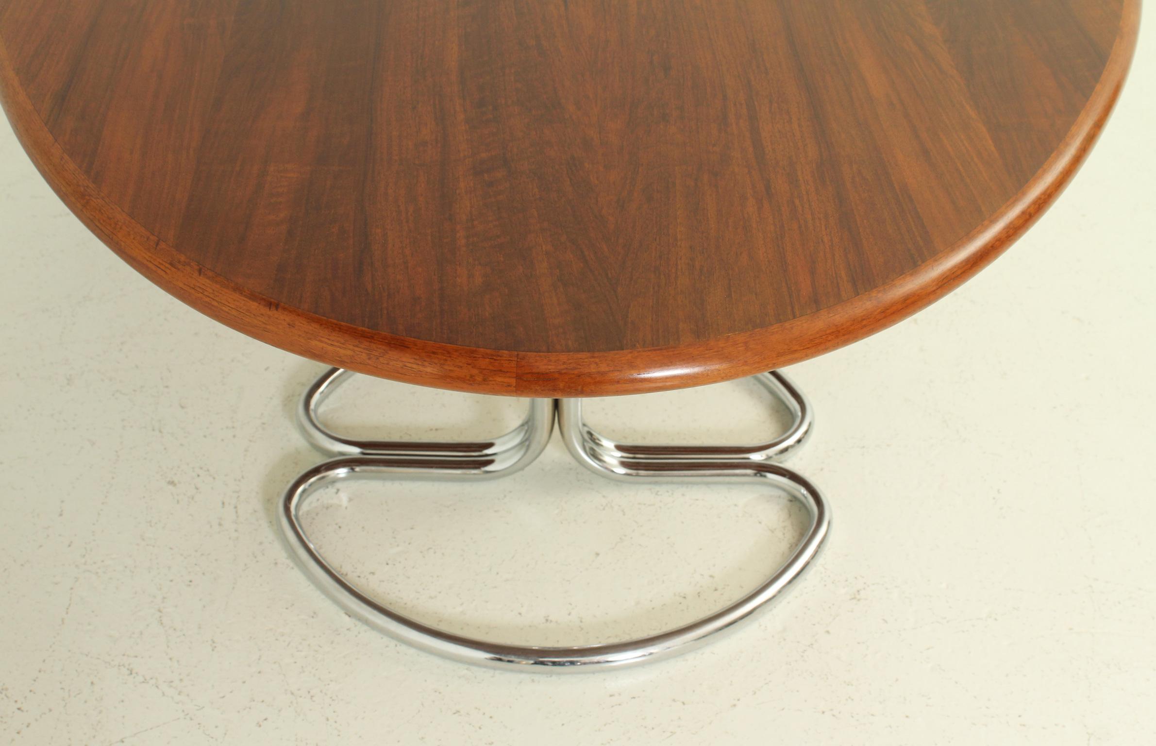 Maia Oval Dining Table by Giotto Stoppino for Bernini In Good Condition In Barcelona, ES