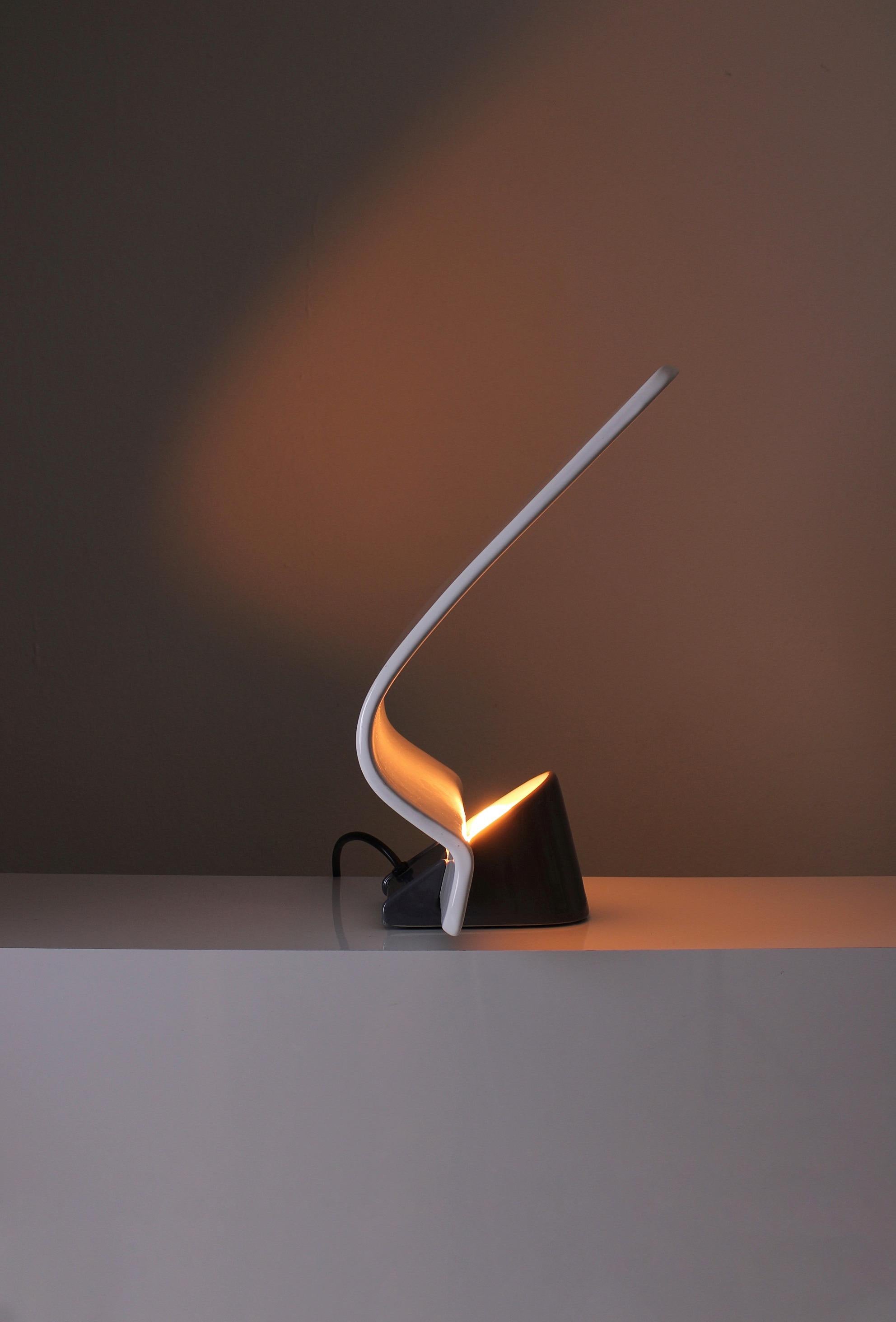 Porcelain Maia table lamp by Arturo Silva for Antonangeli, C. 1990 For Sale