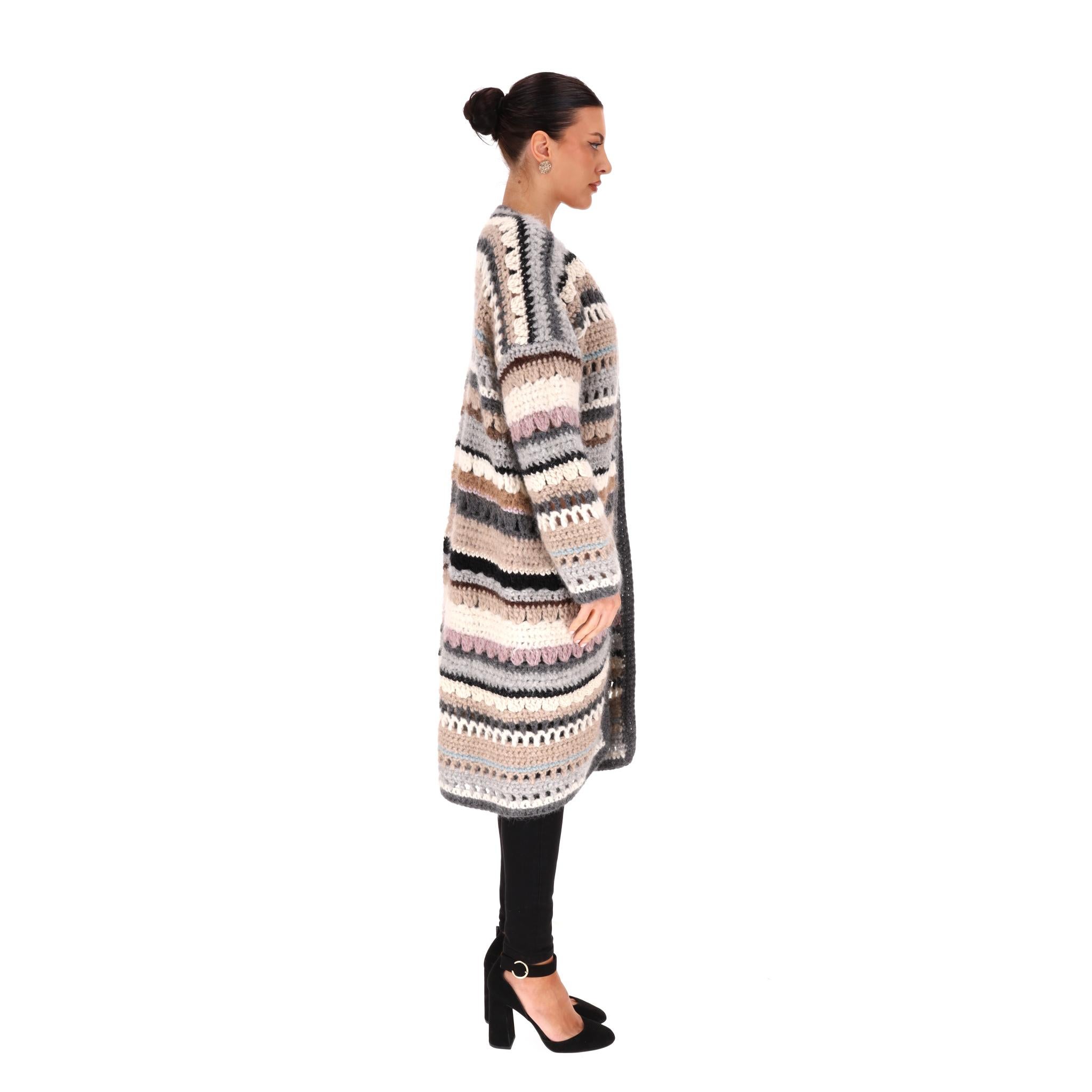 Grigio Cardi/Cappotto all'uncinetto in alpaca e lana merino Maiami in vendita