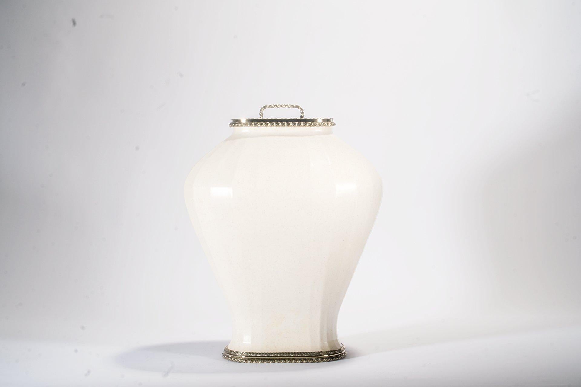 Contemporary Maicena Oval Jar by Estudio Guerrero Made with Glazed Ceramic and White Metal