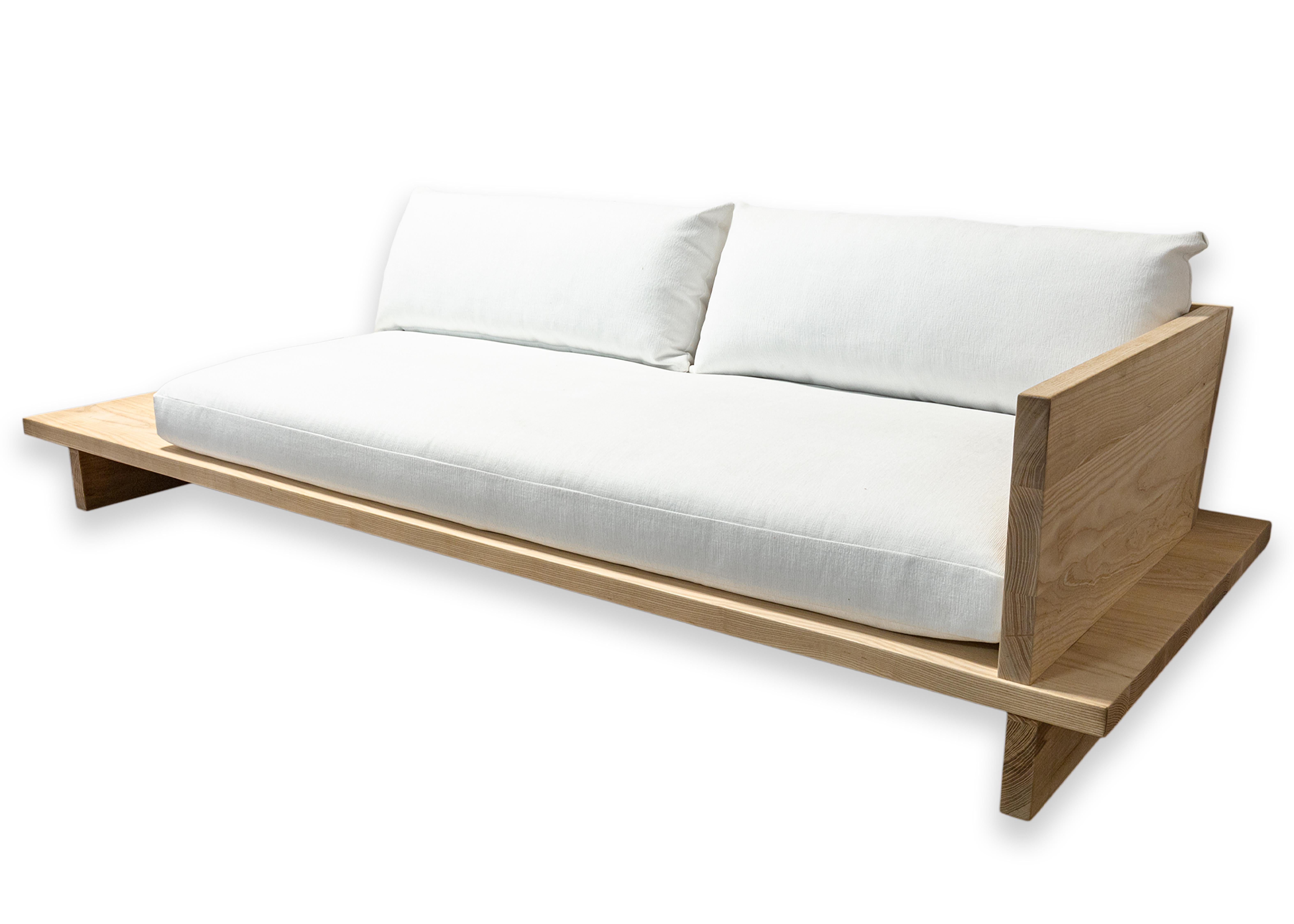 Maiden Home The Muir Contemporary Modern Linen and Handwaxed Ash Wood Sofa In Good Condition In Keego Harbor, MI