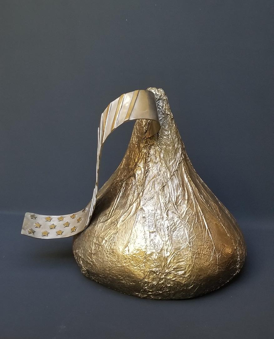 Una escultura de bronce realista de naturaleza muerta, 