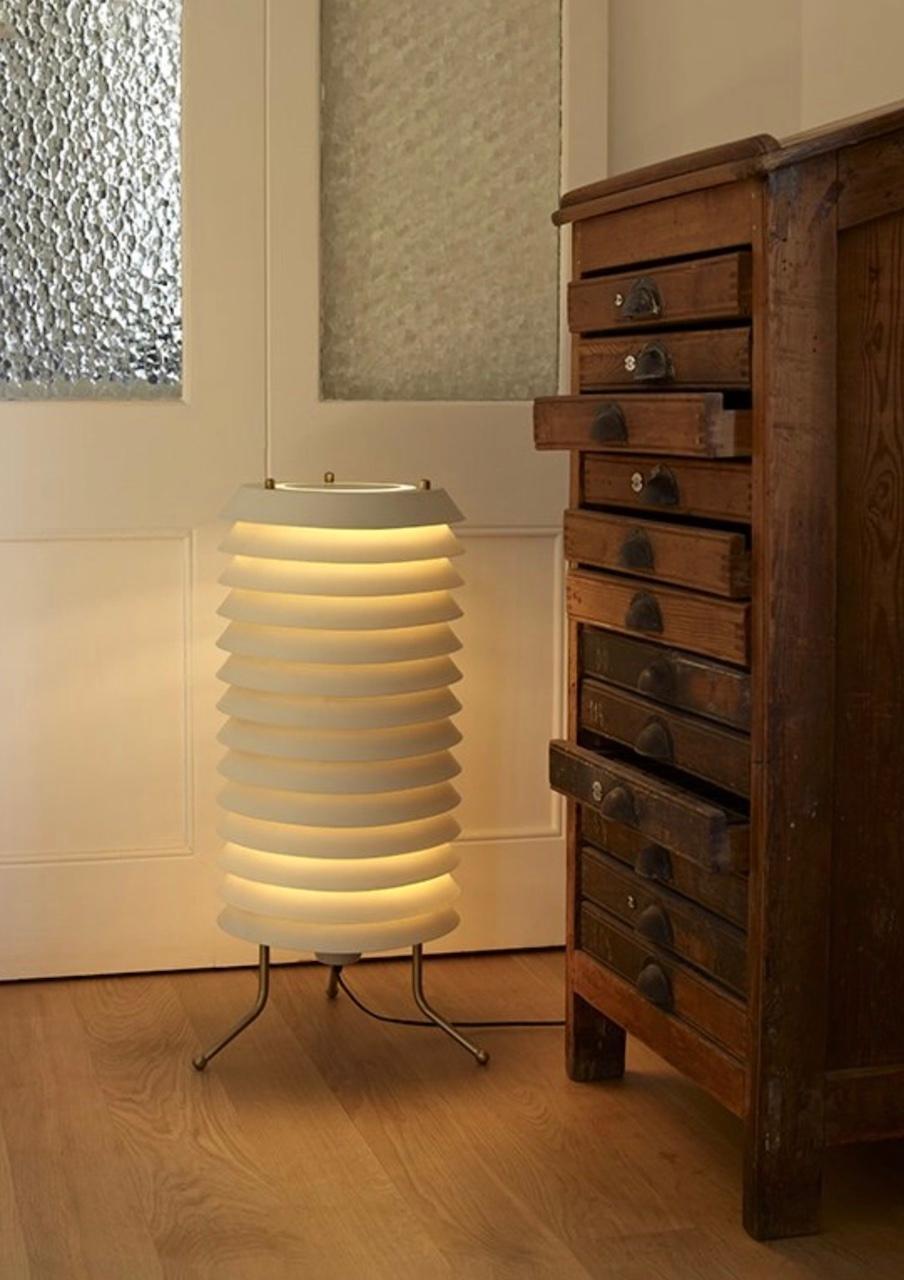 Mid-Century Modern Maija 30 Floor Lamp by Ilmari Tapiovaara for Santa & Cole For Sale