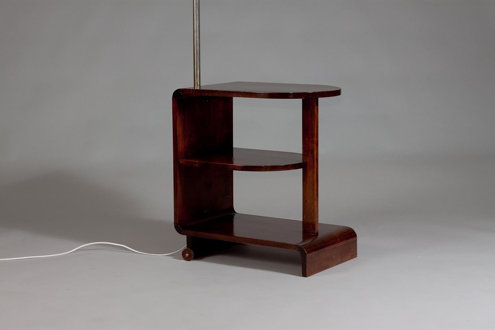 Maija Heikinheimo, 1930's side table with a lamp In Good Condition In Turku, Varsinais-Suomi