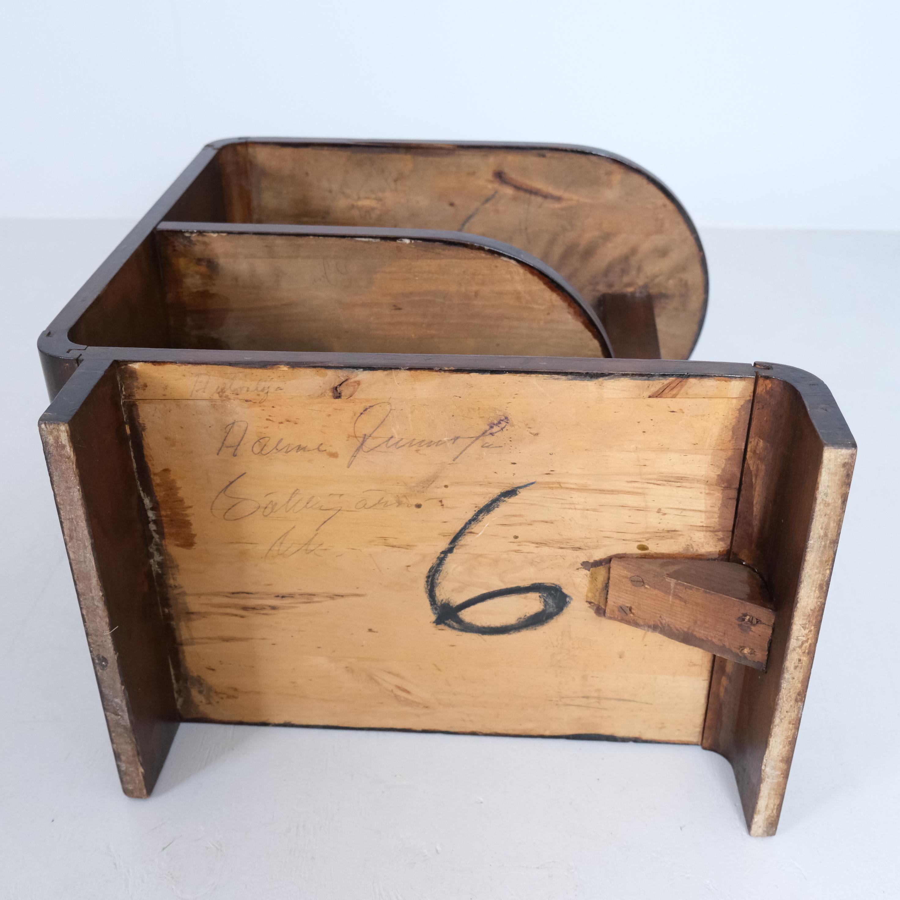 Maija Heikinheimo Art Deco Side Table Apu Model 604 in Dark Birch, Asko 1930s en vente 7