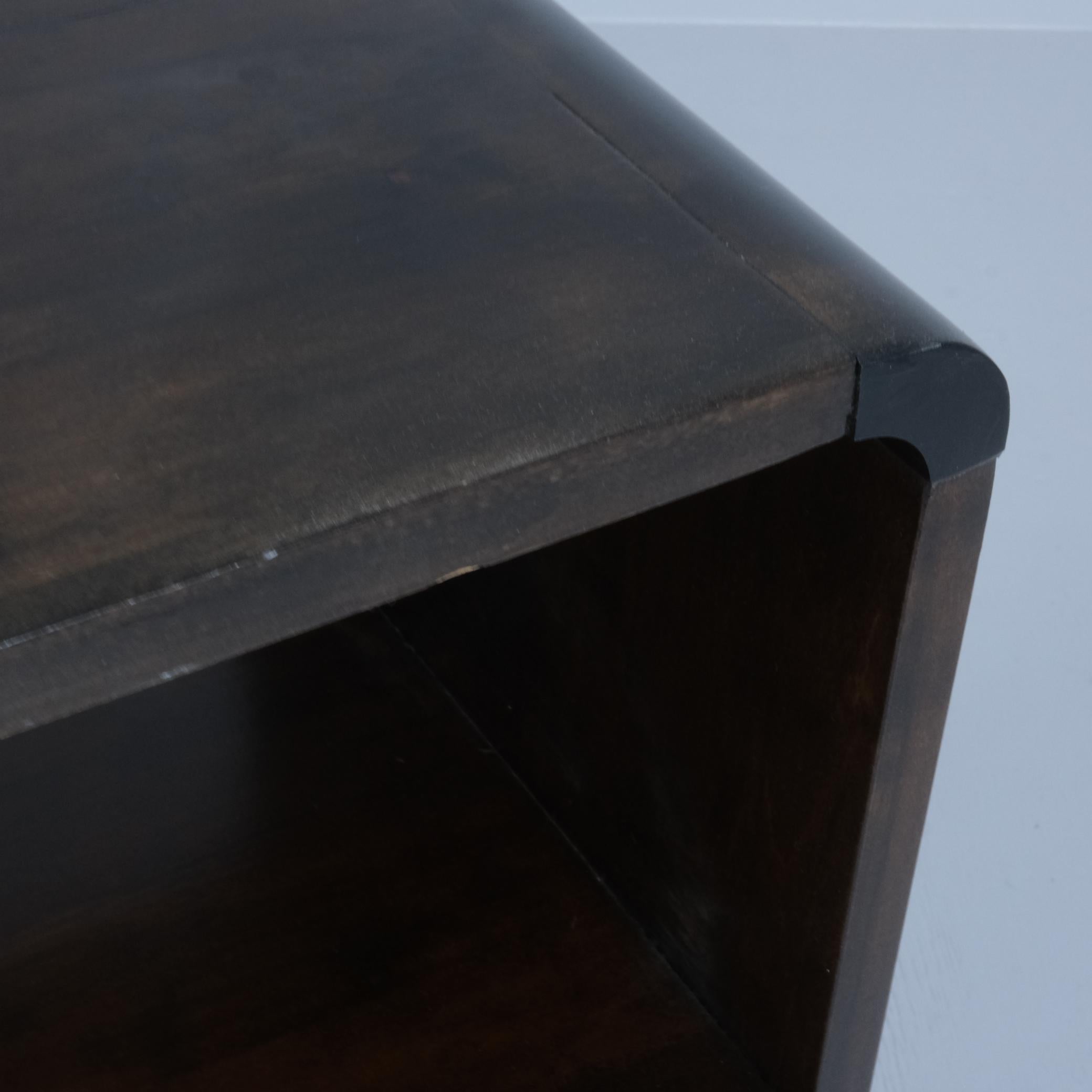 Maija Heikinheimo Table d'appoint Art Déco Model No 604 en bouleau foncé, Asko 1930s en vente 1