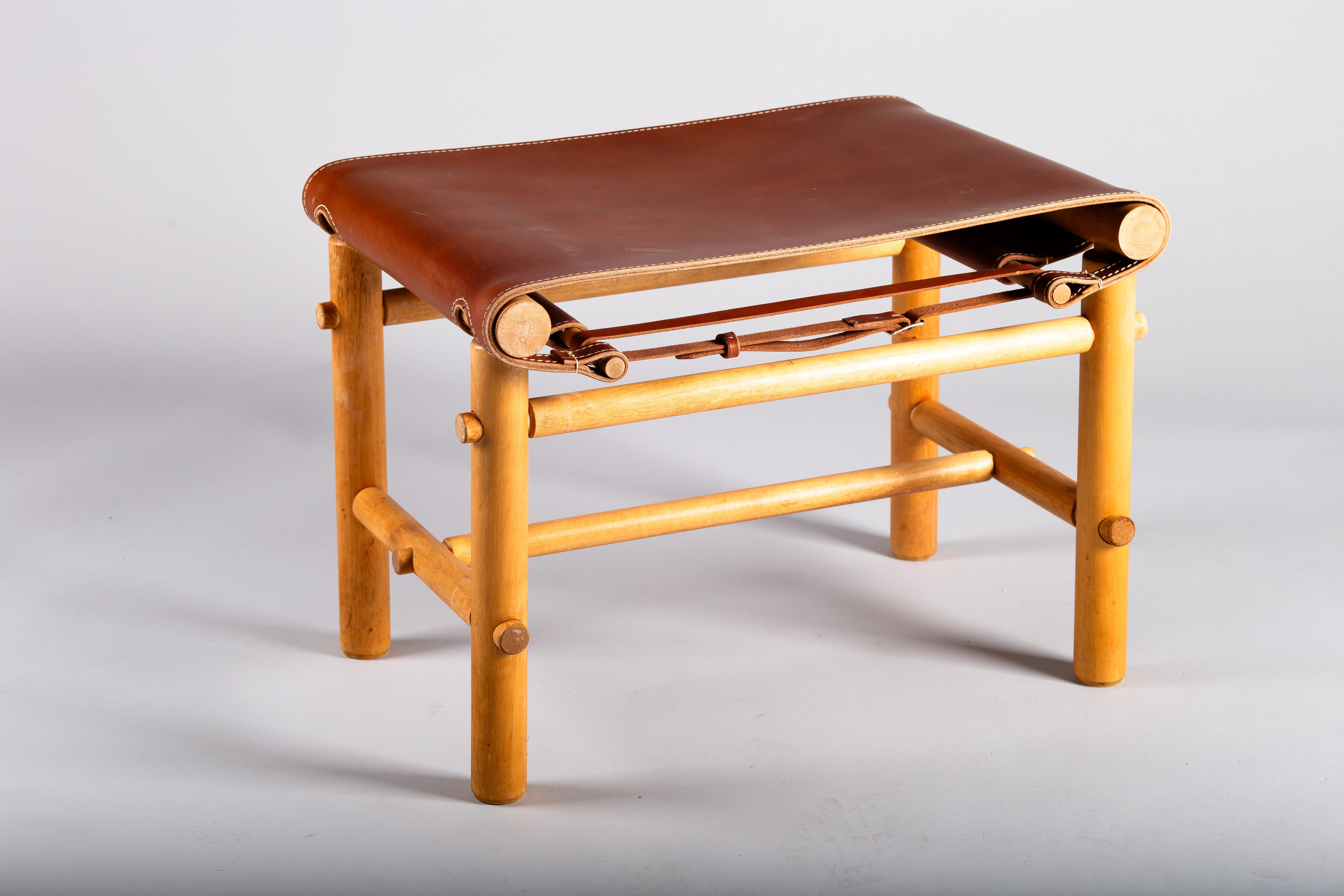 Finlandais Maija Heikinhemo, paire de poufs de safari des années 1960, Noormarkun Käsityöt, Artek en vente