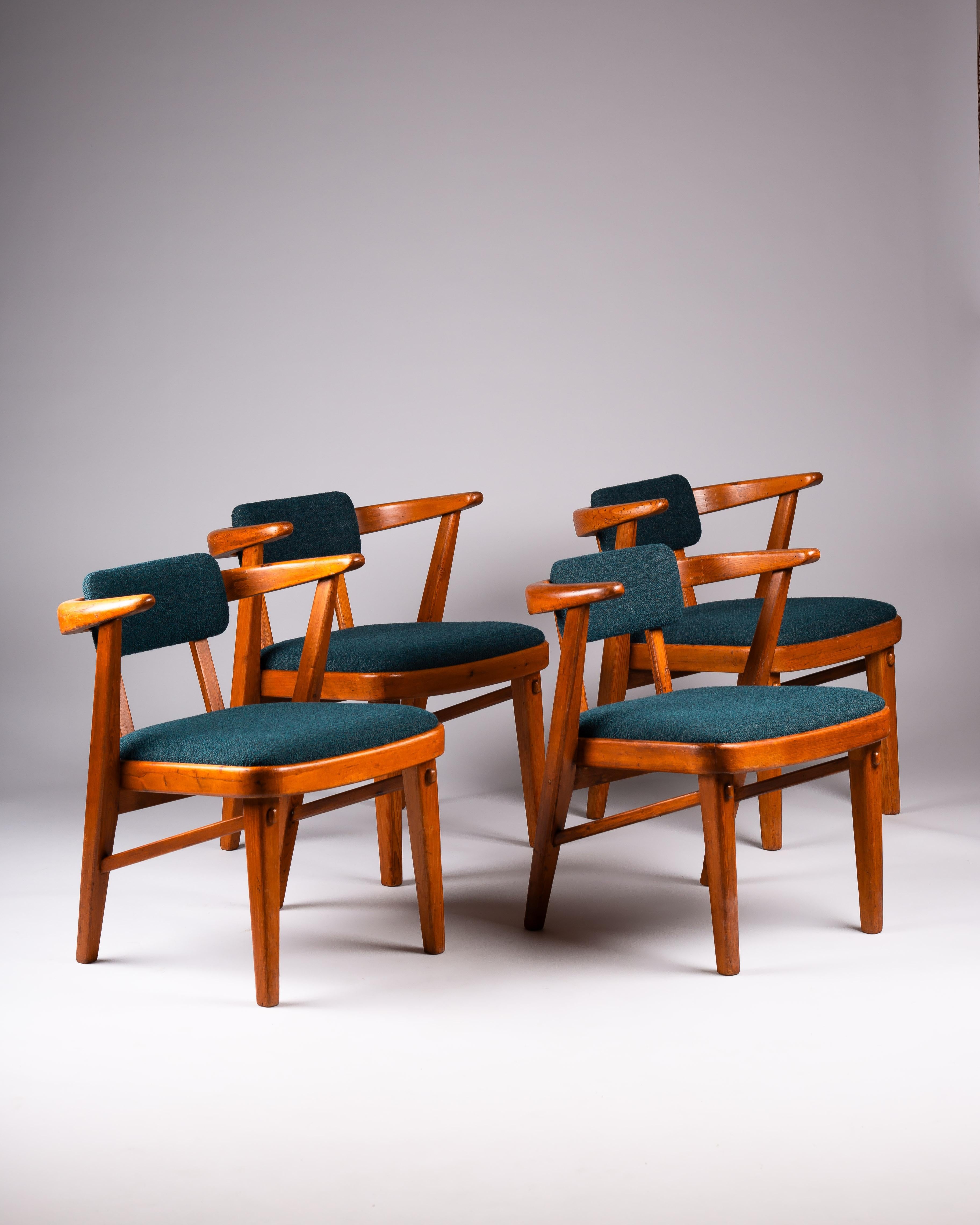 Maija Taimi, set di sedie del 1940 per il ristorante Kestikartano, Helsinki in vendita 5