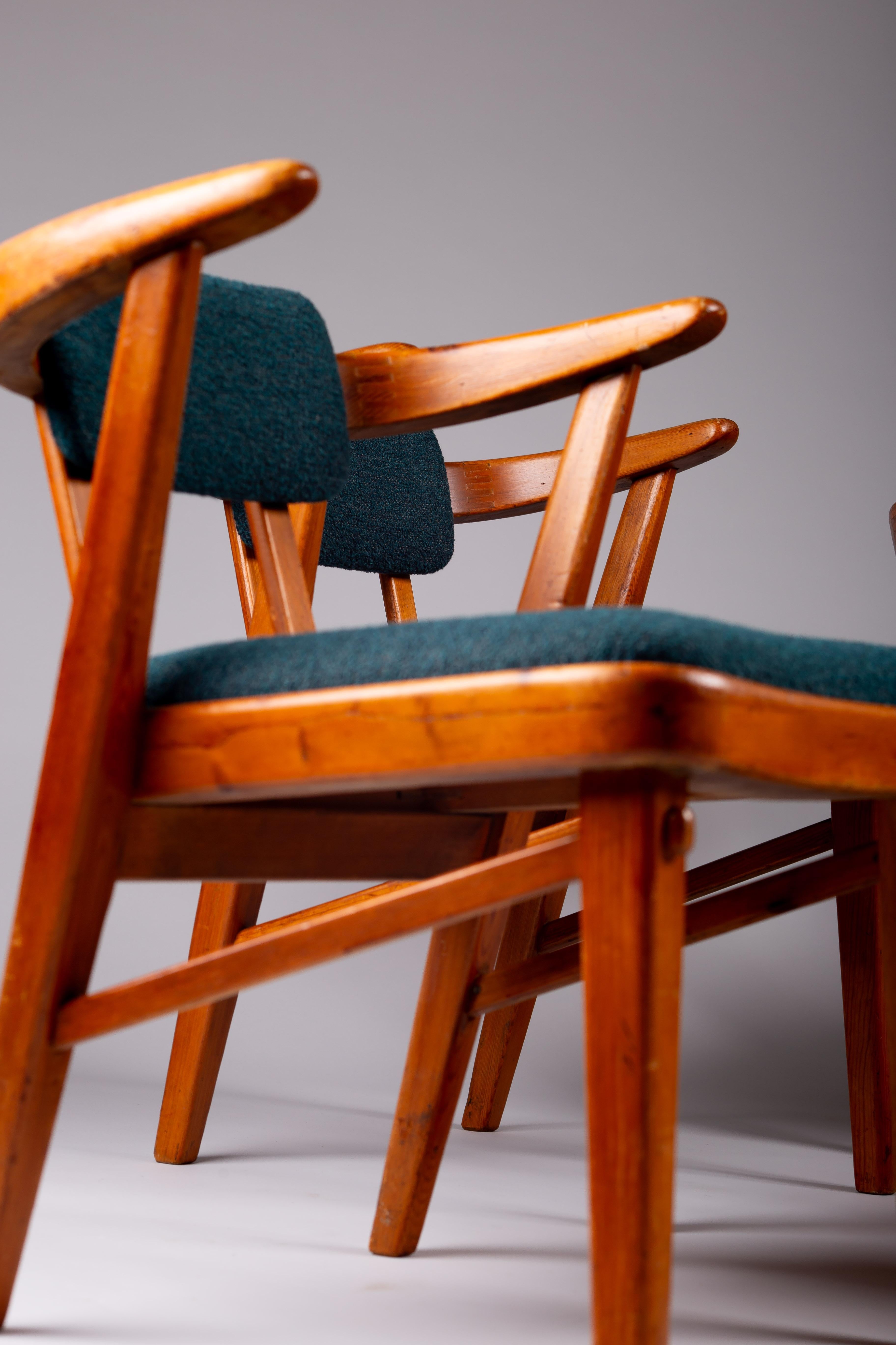 Maija Taimi, set di sedie del 1940 per il ristorante Kestikartano, Helsinki in vendita 11