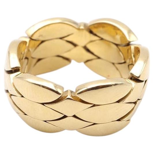 Maillon flexible Cartier ring in 18 karats gold, signed
