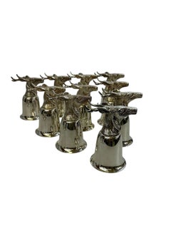 Image principale du produit : Lot de 10 verres « Stirrup » en métal argenté représentant des élans, datant du milieu du XXe siècle