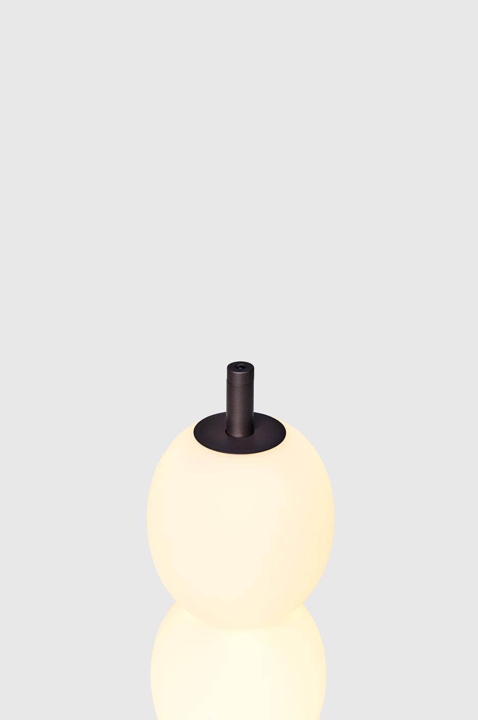 Mainkai Table Lamp by Sebastian Herkner in Marron Emperador Marble In New Condition For Sale In Toronto, ON