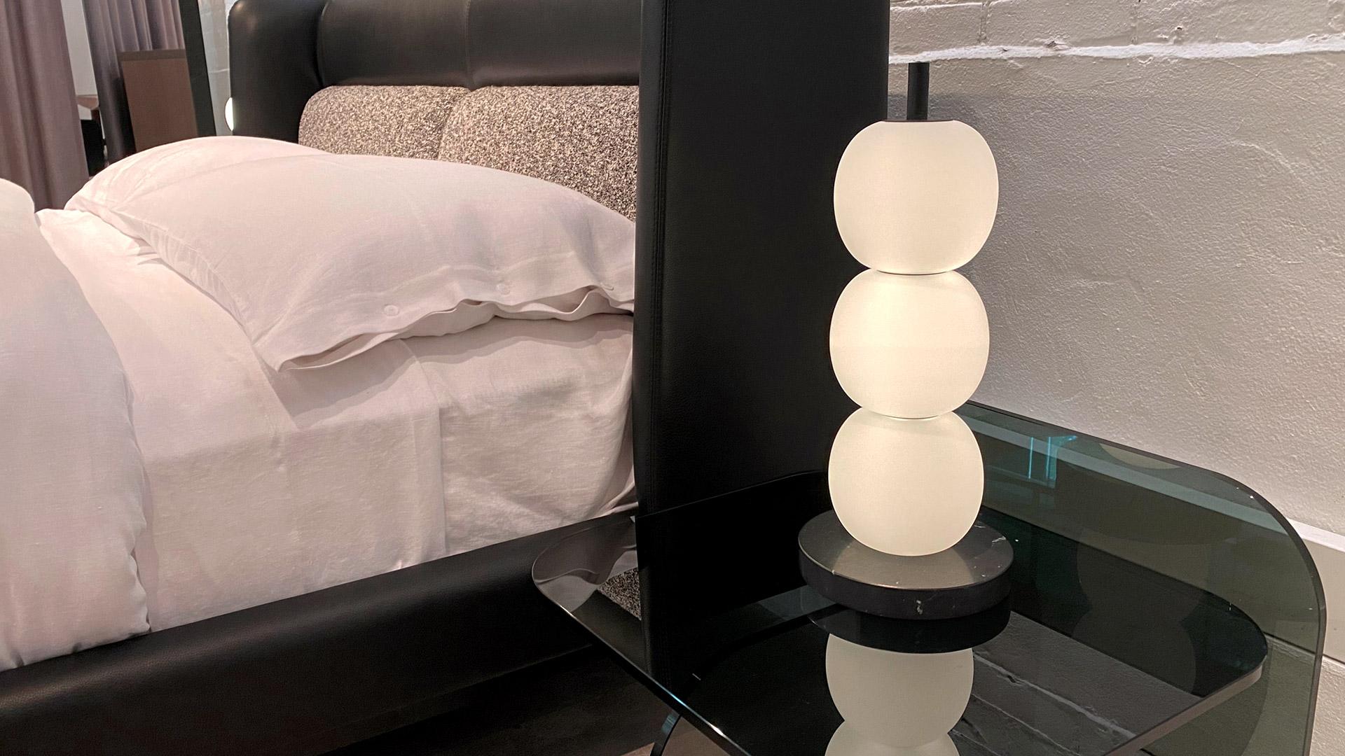 Modern Mainkai Table Lamp by Sebastian Herkner in Nero Marquina Marble For Sale