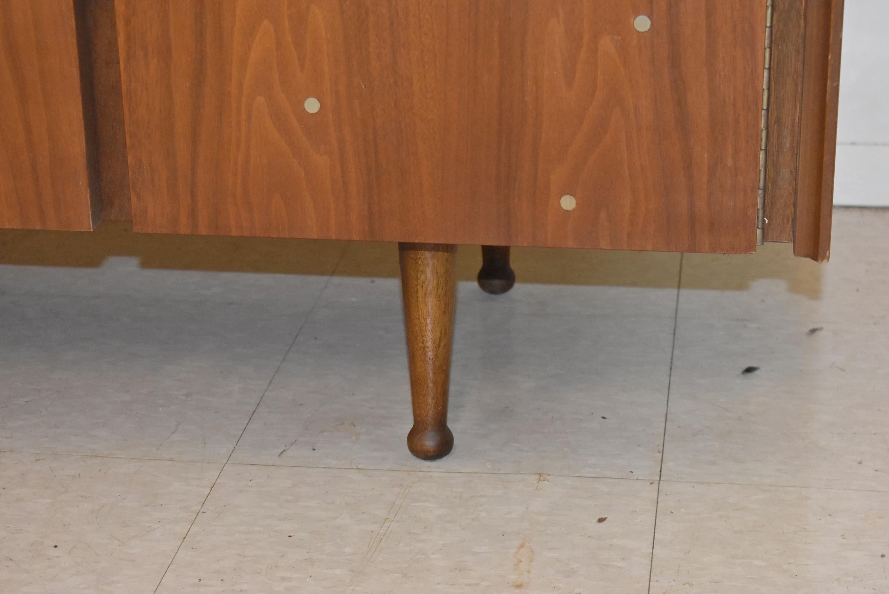 20th Century Mainline by Hooker 4-Door Walnut Credenza For Sale