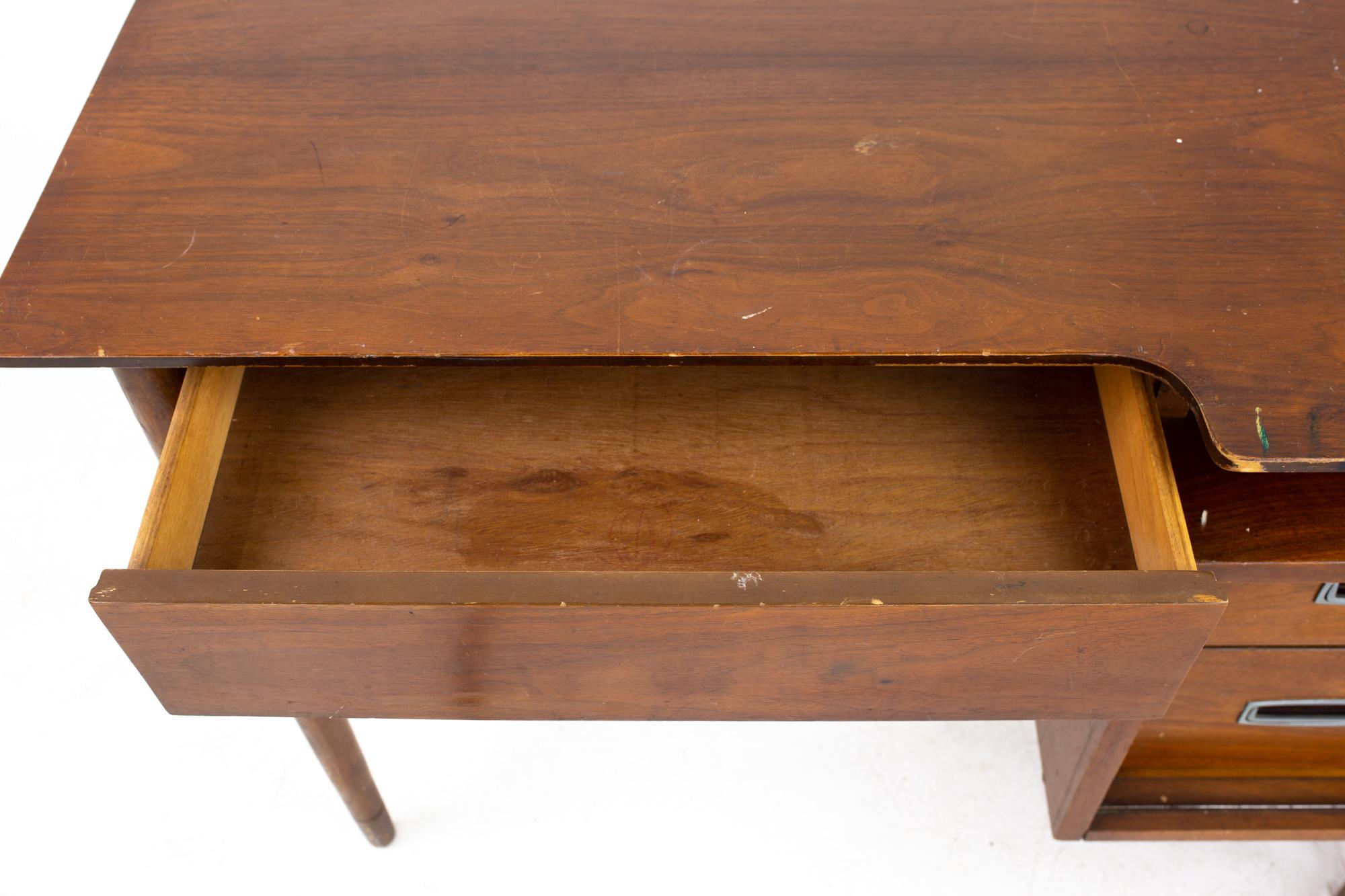 Mainline by Hooker Mid Century Walnut and Rattan Reversible Door Floating Desk 10