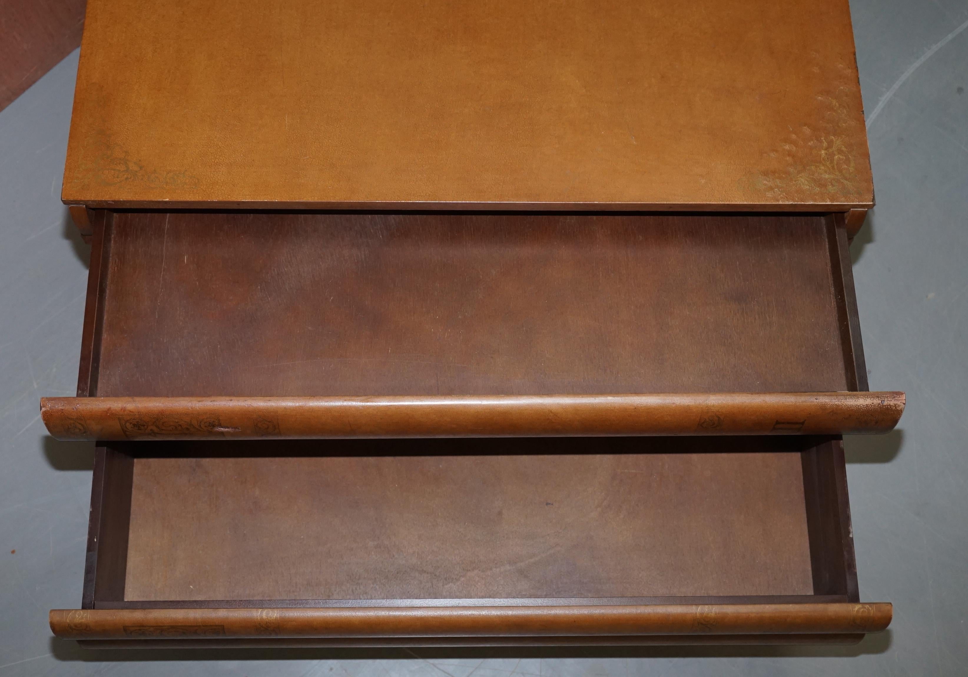 Table basse de la bibliothèque Scholars de Maintland Smith avec tiroirs en vente 7