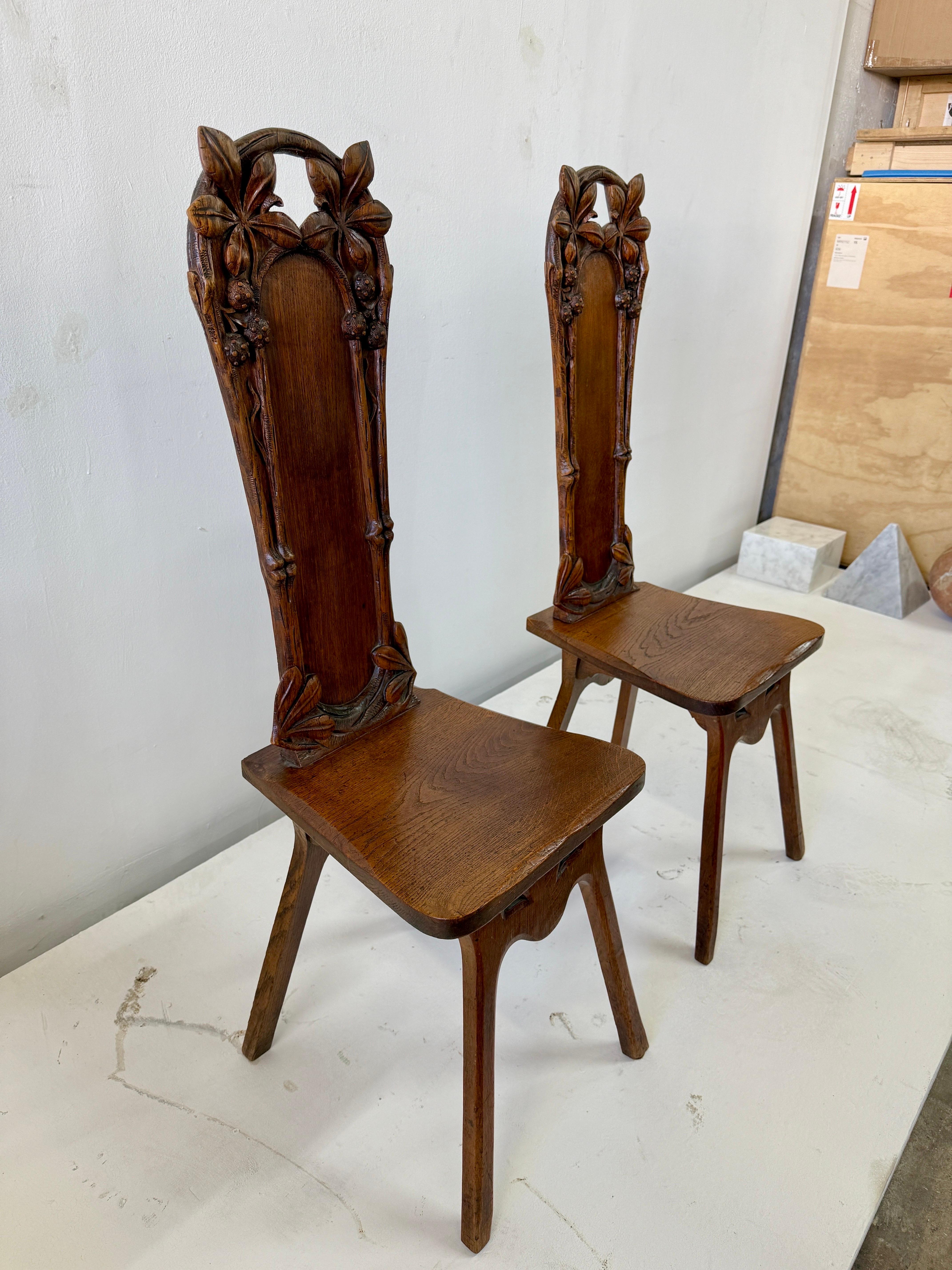 French Maison Antoine Bastet Antique Carved Oak Hall Side Chairs, Pair For Sale