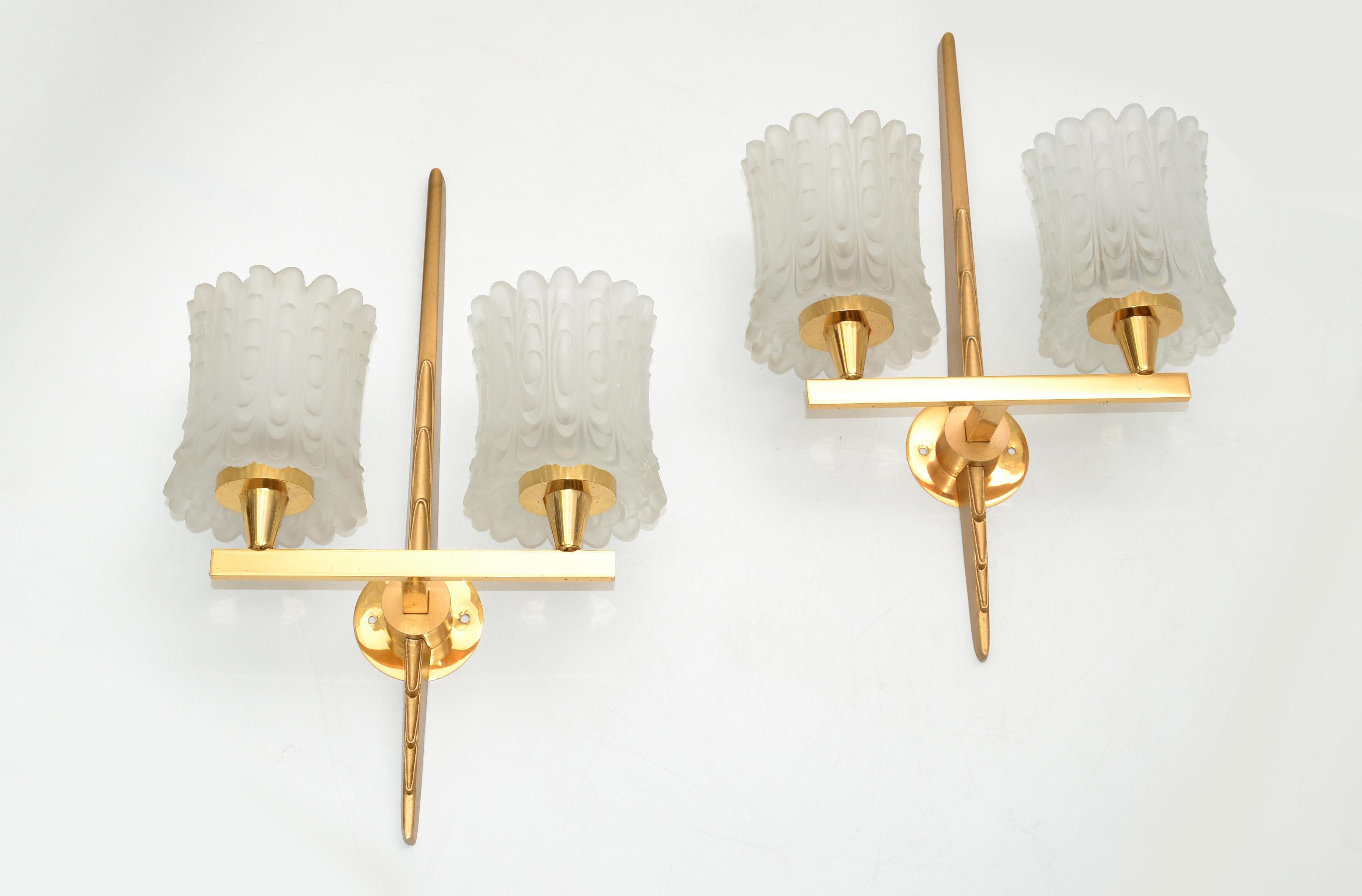 Mid-20th Century Maison Arlus Pair of Double Brass & Textured Glass Sconces Wall Lights Art Deco For Sale