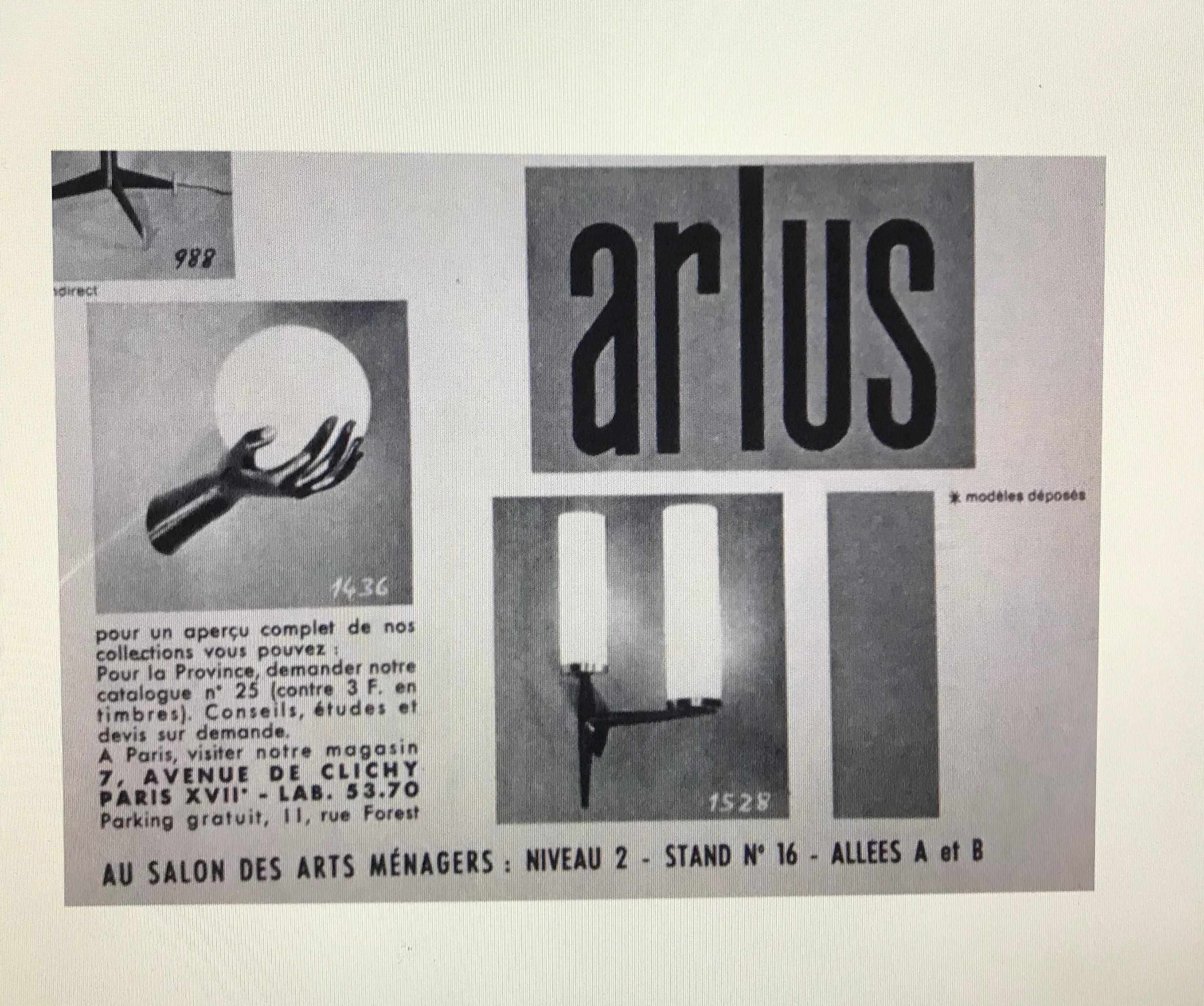 Appliques Maison Arlus , 4 paires disponibles  Bon état - En vente à Miami, FL