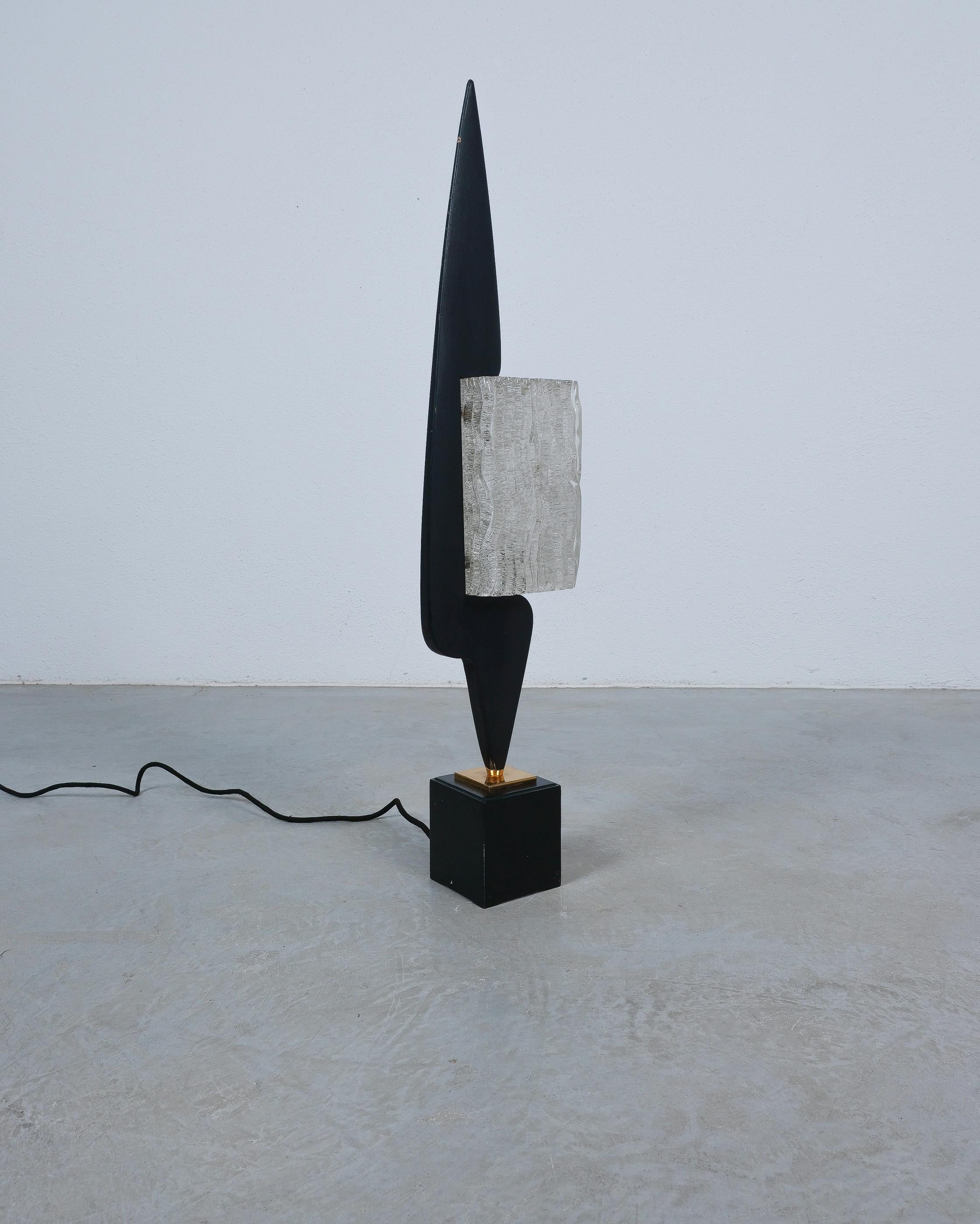 Mid-20th Century Maison Arlus Sculptural Wood & Glass Table Lamp, France, 1950 For Sale